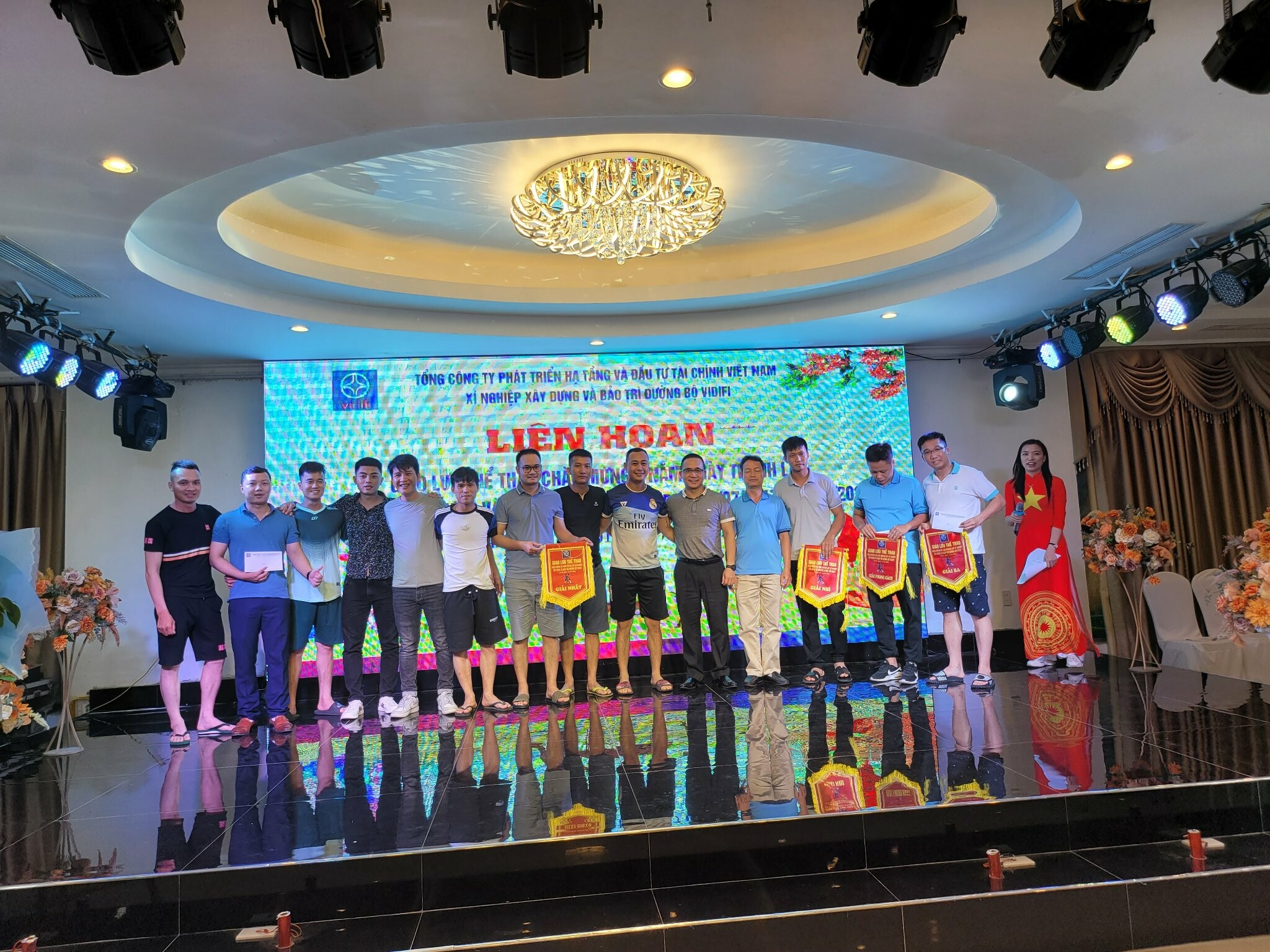 Phát Triển Hạ Tầng Và Đầu Tư Tài Chính Việt Nam - Vidifi 3