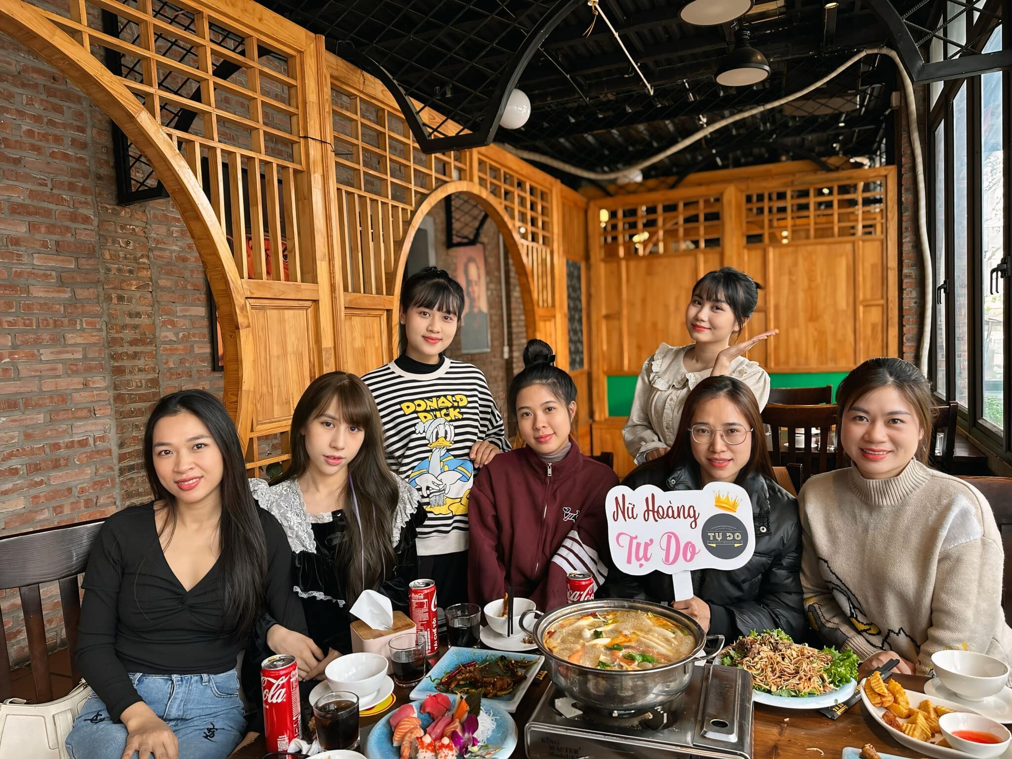 Tự Do Restaurant & Beer 16