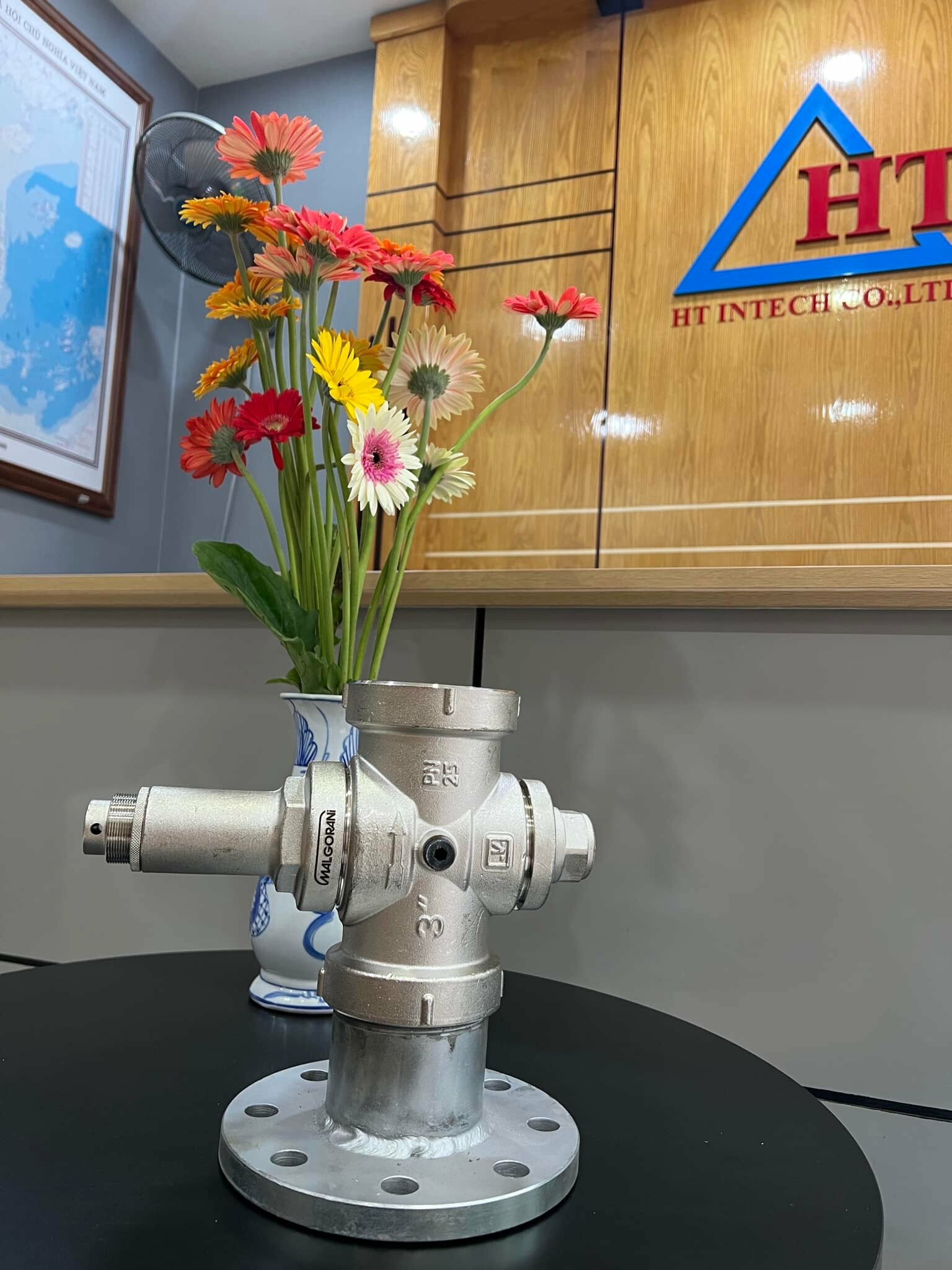 Đầu Tư Công Nghệ Và Thiết Bị HT 2