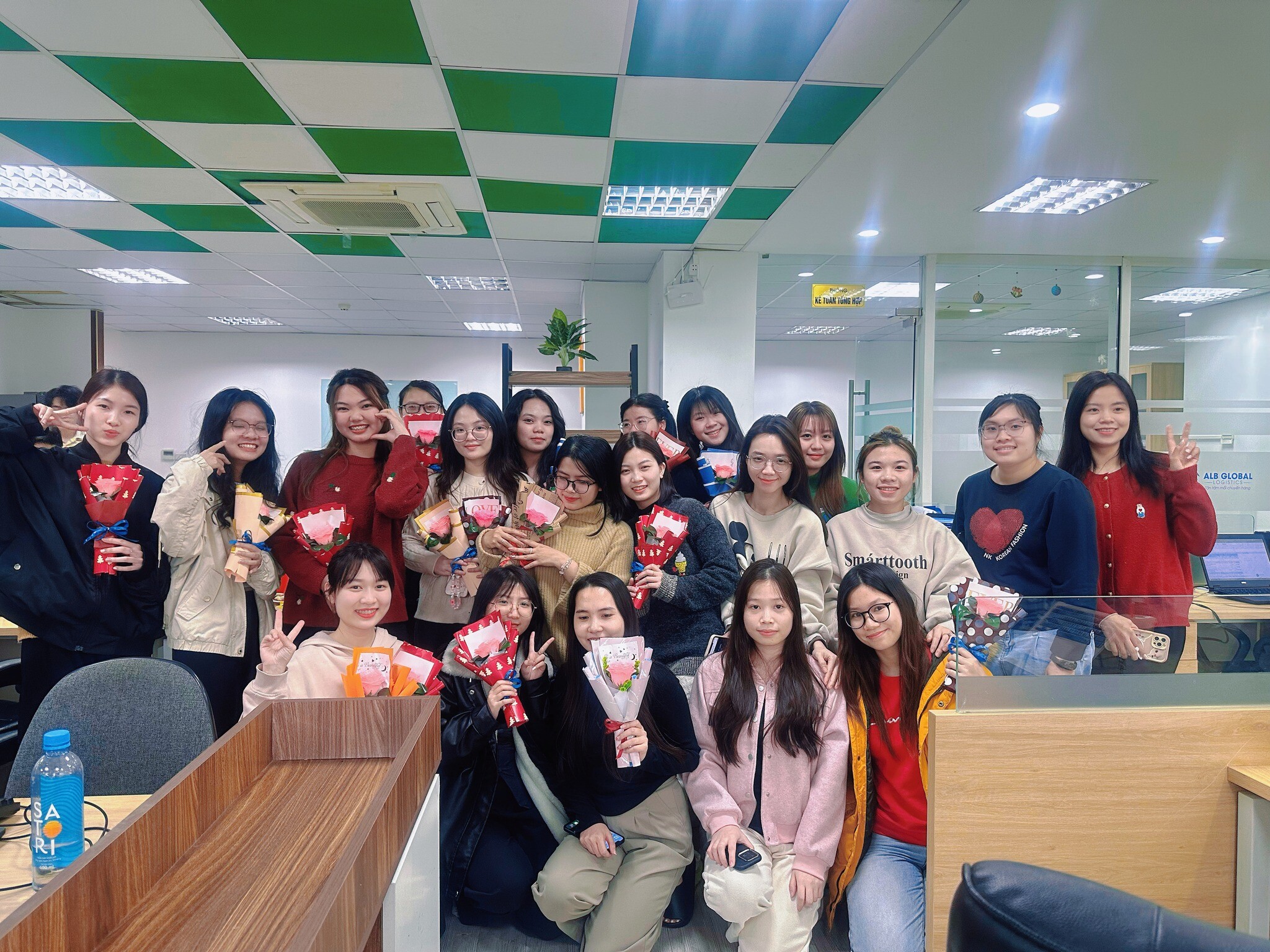 Thương Mại và Dịch Vụ Alibao 11