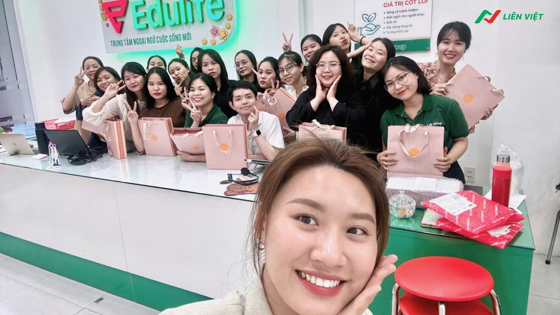 Giáo dục Liên Việt - LV EDU 4