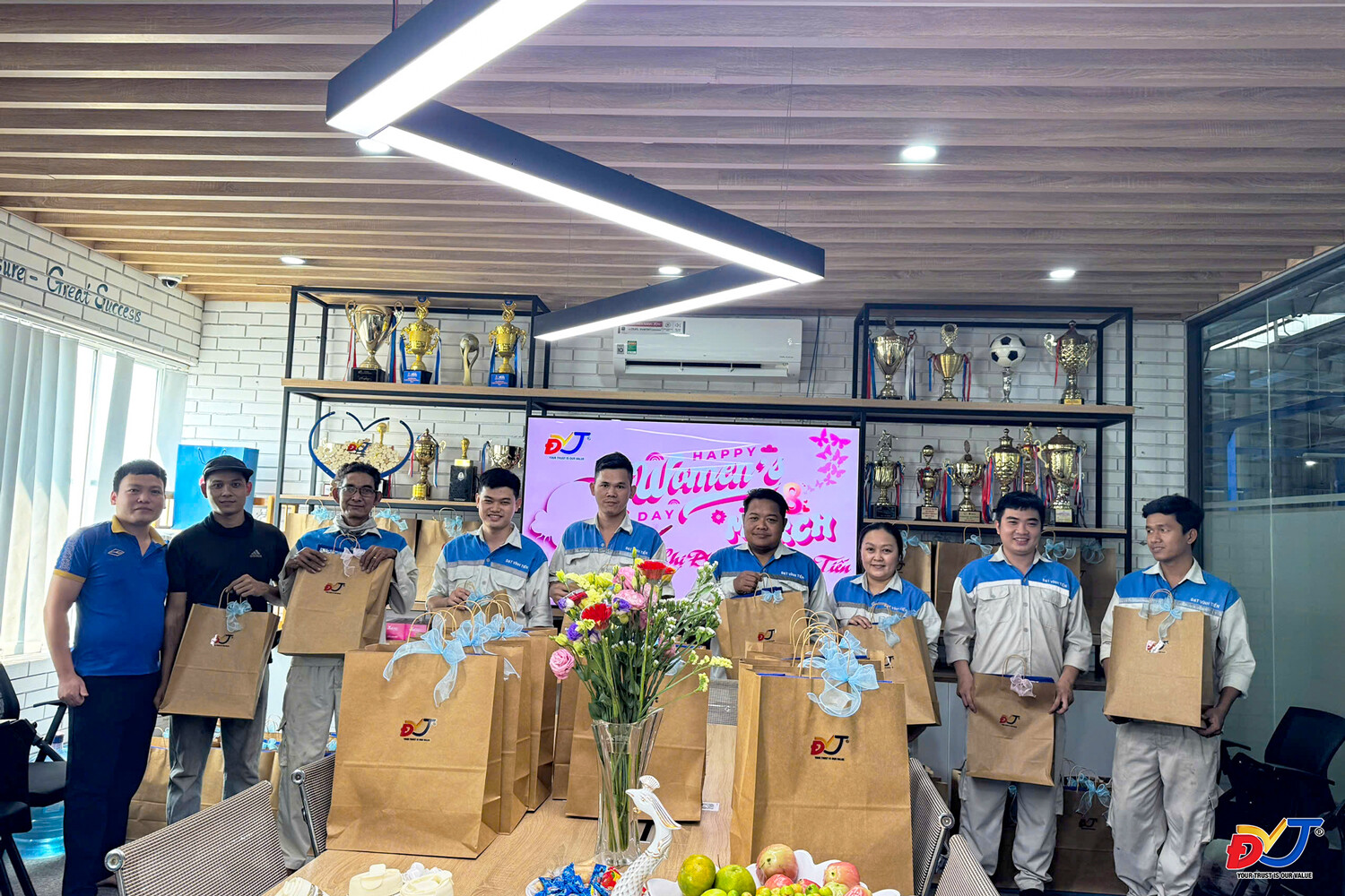 Đạt Vĩnh Tiến 1