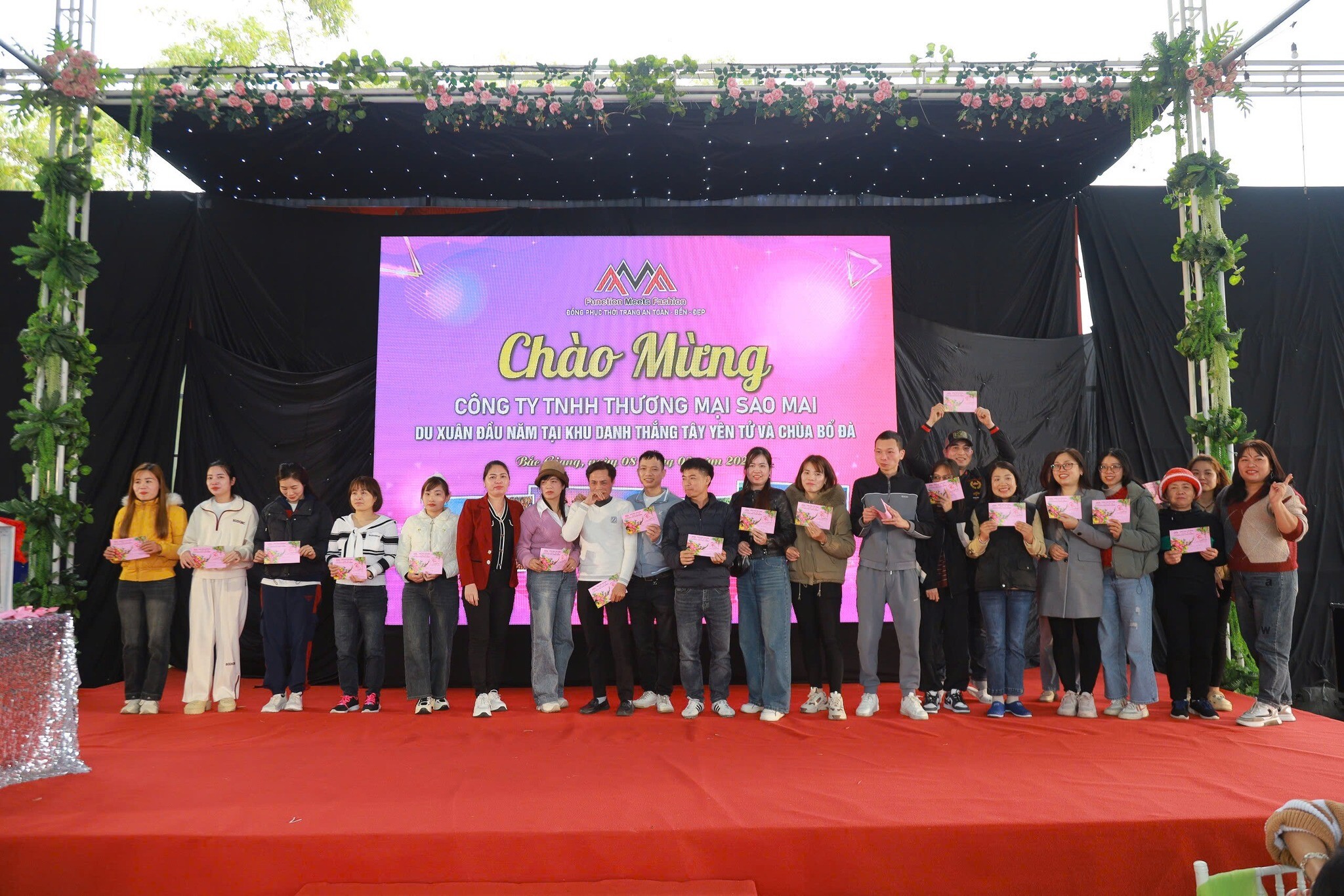 Thương Mại Sao Mai - Đồng phục thời trang FMF 5