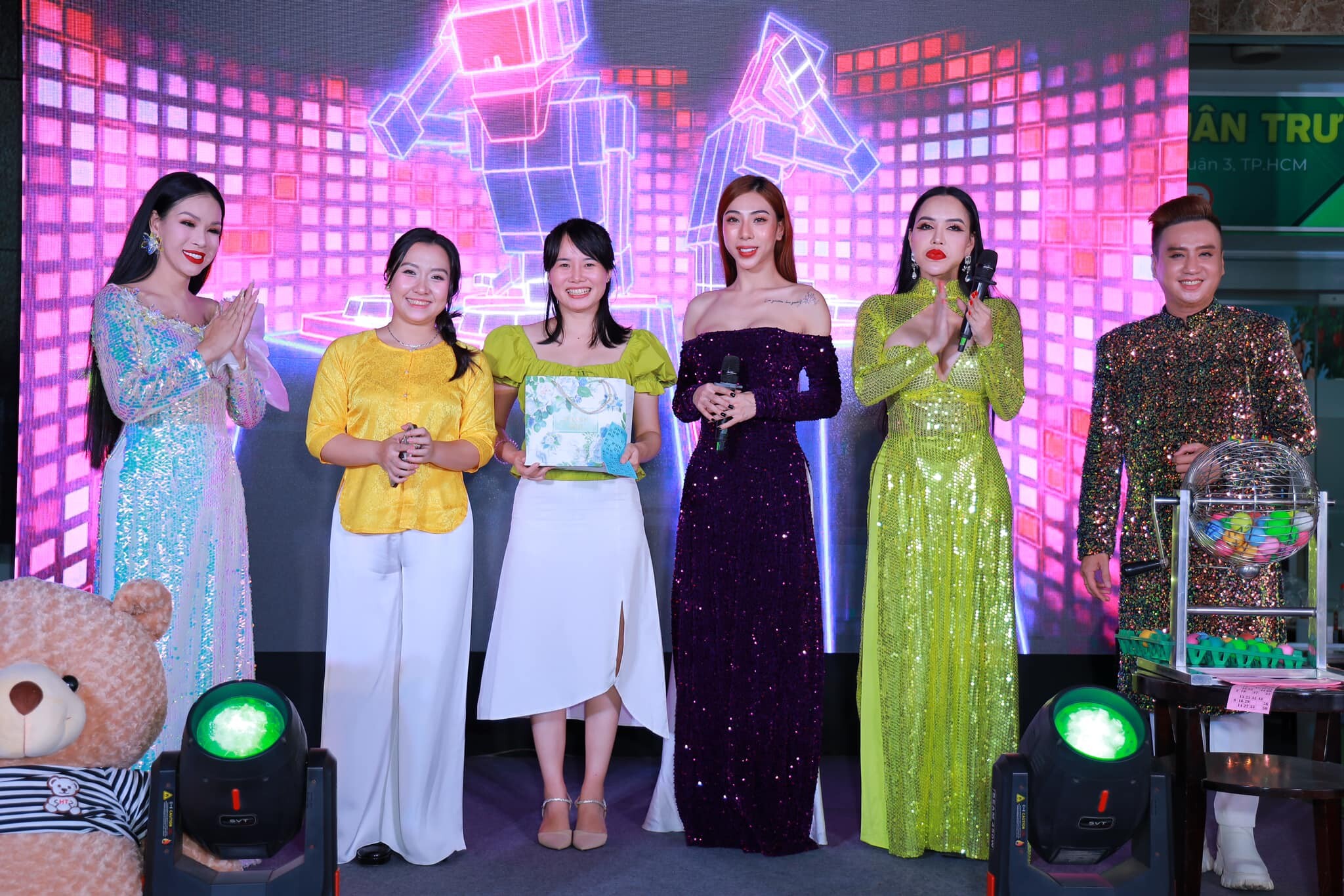 THẨM MỸ XUÂN TRƯỜNG 12