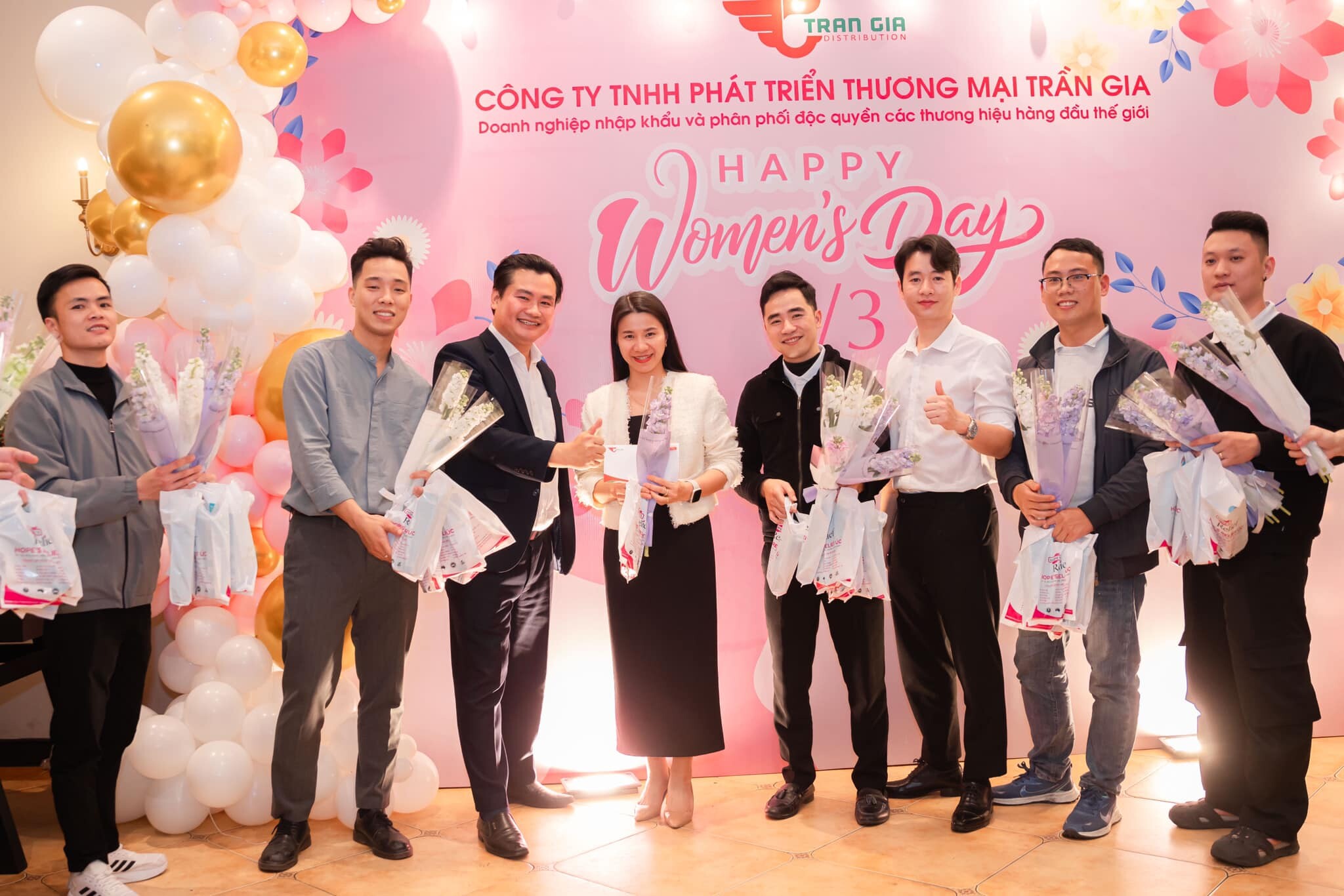 Phát Triển Thương Mại Trần Gia 6