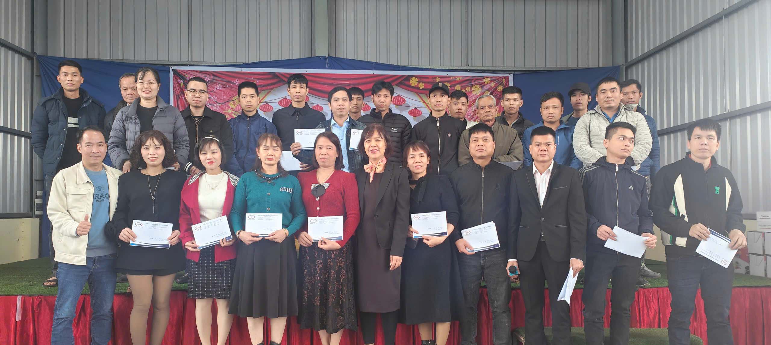 Phong Nam - Sinhirose 9