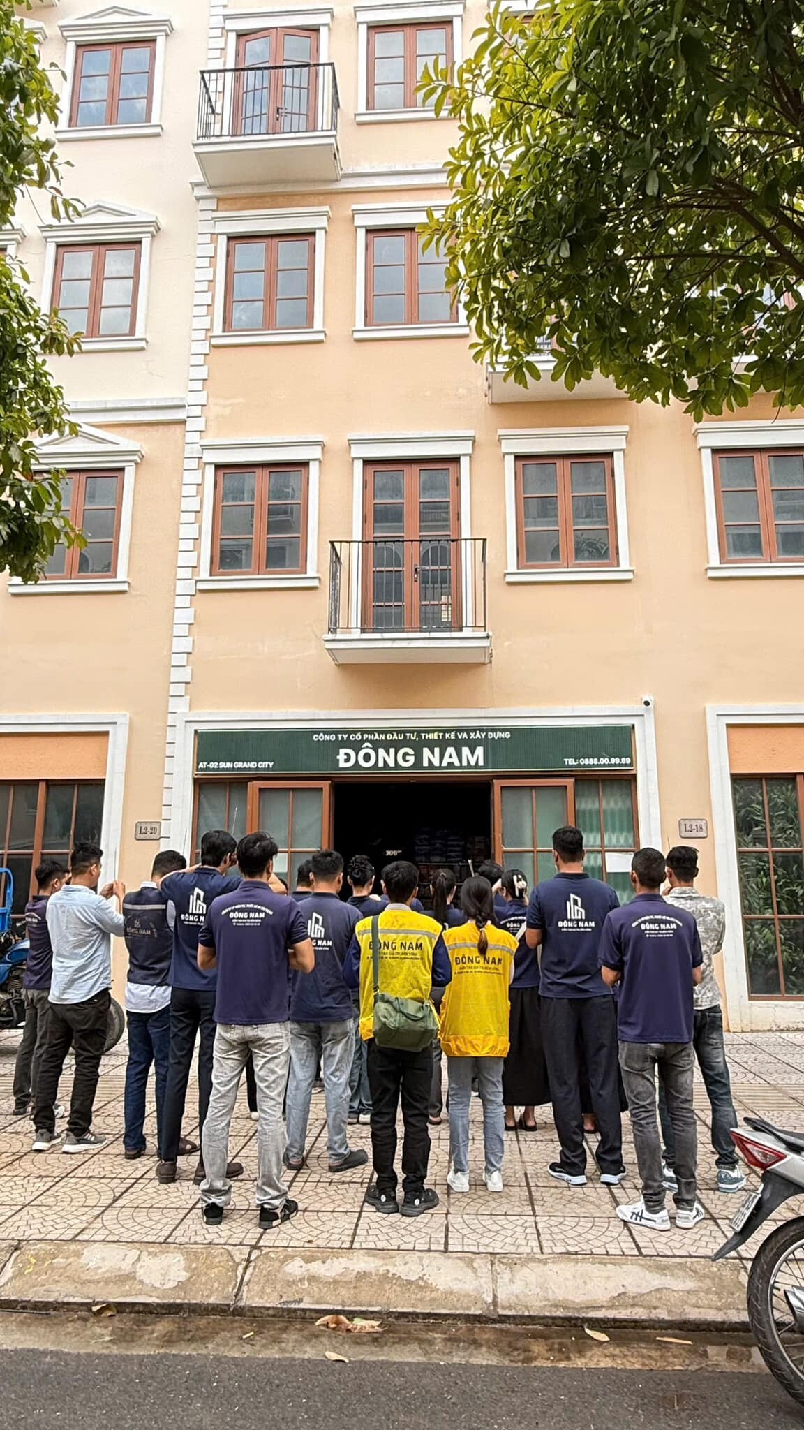 Thiết Kế Và Xây Dựng Đông NAM 8