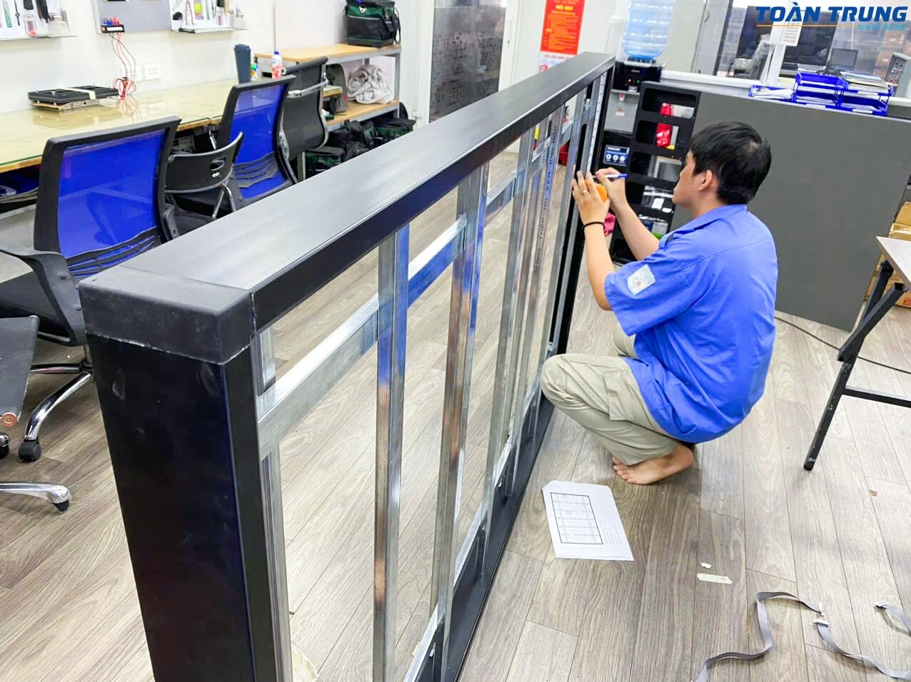 Điện Tử Viễn Thông Toàn Trung 11