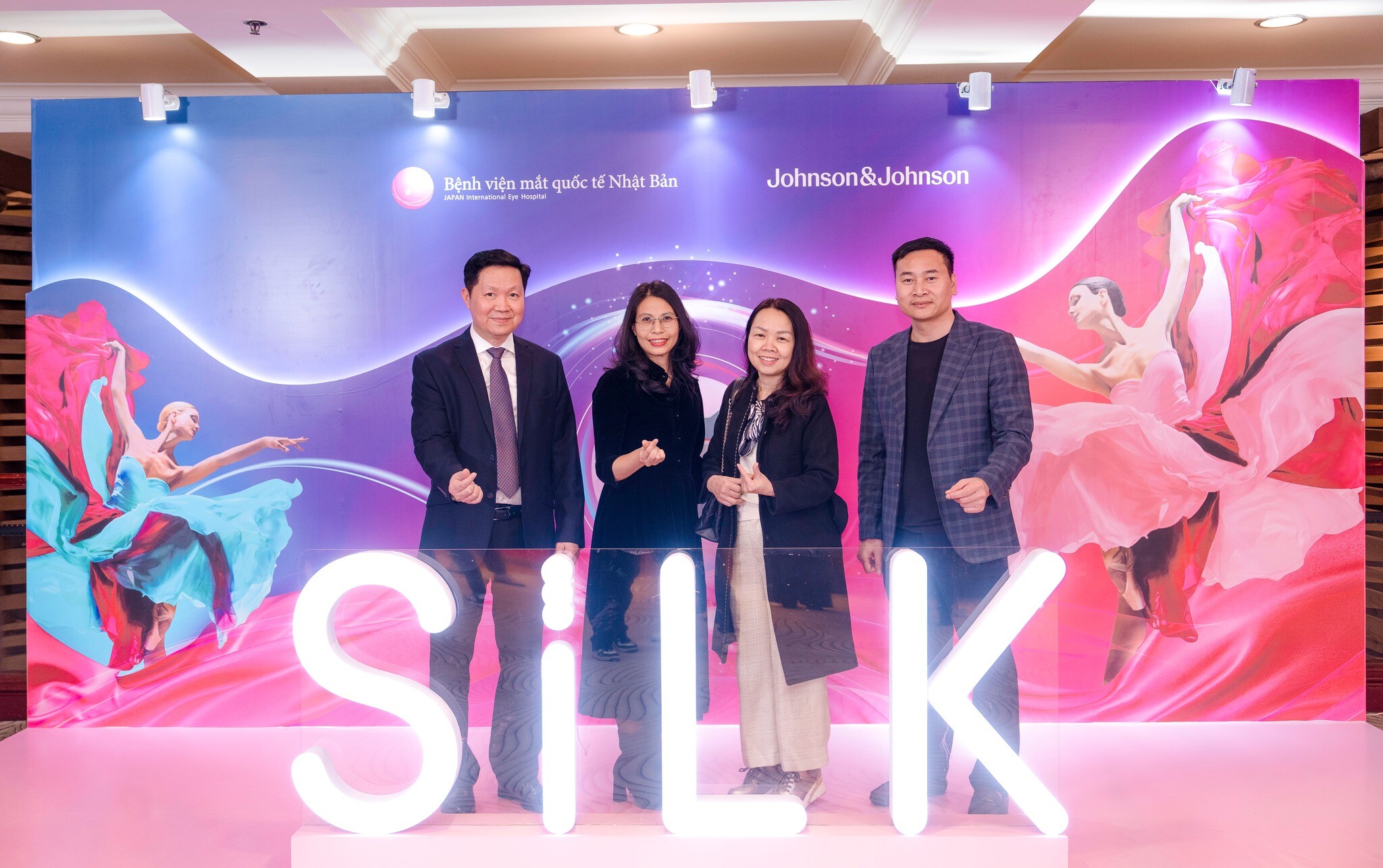 Bệnh viện mắt quốc tế Nhật Bản 7