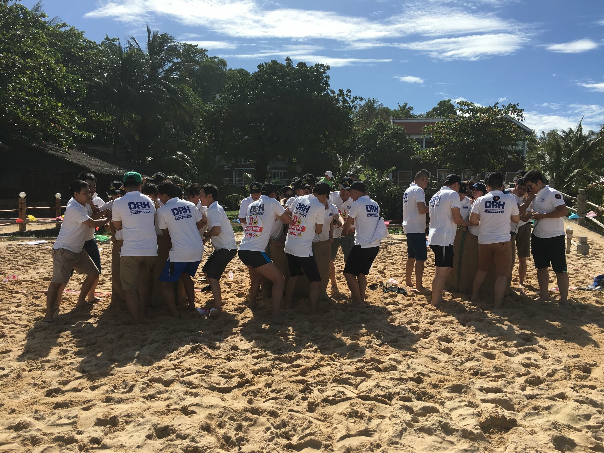 Công ty CP DRH Holdings 5