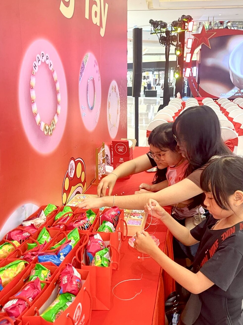 Hai di lao Holdings - Nhà hàng lẩu Haidilao 4