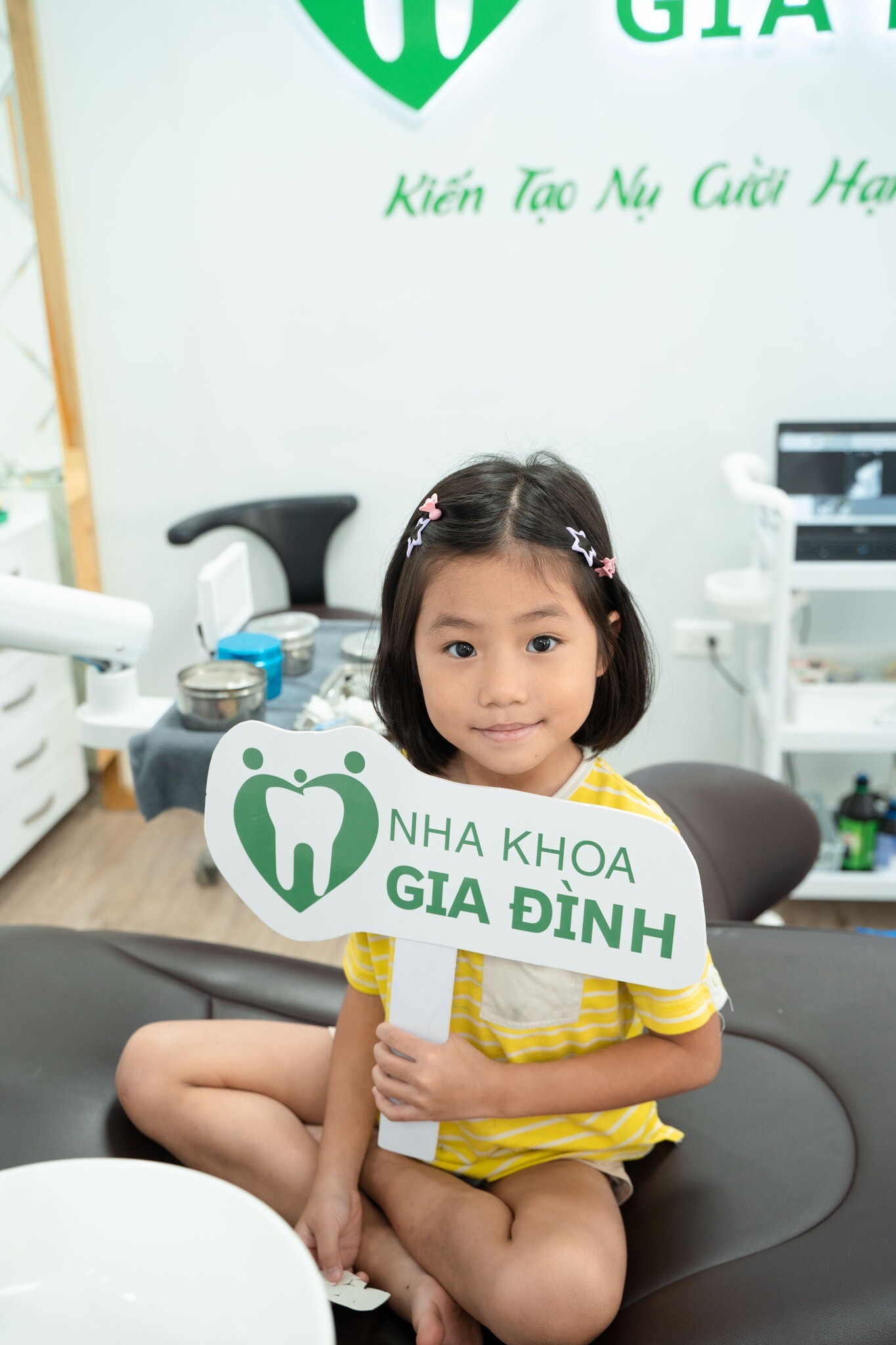 Nha Khoa Gia Đình 8