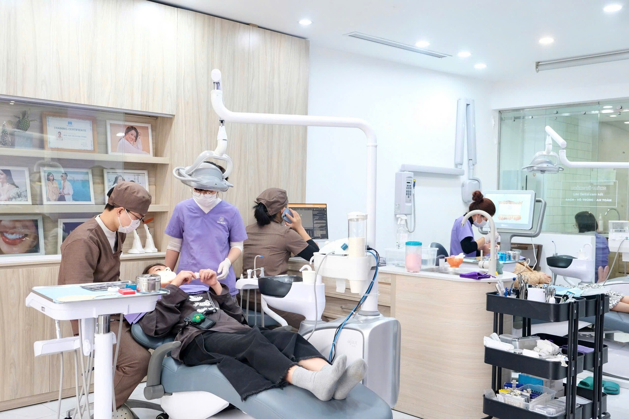 Phòng Khám Bệnh Răng Hàm Mặt Linn 9