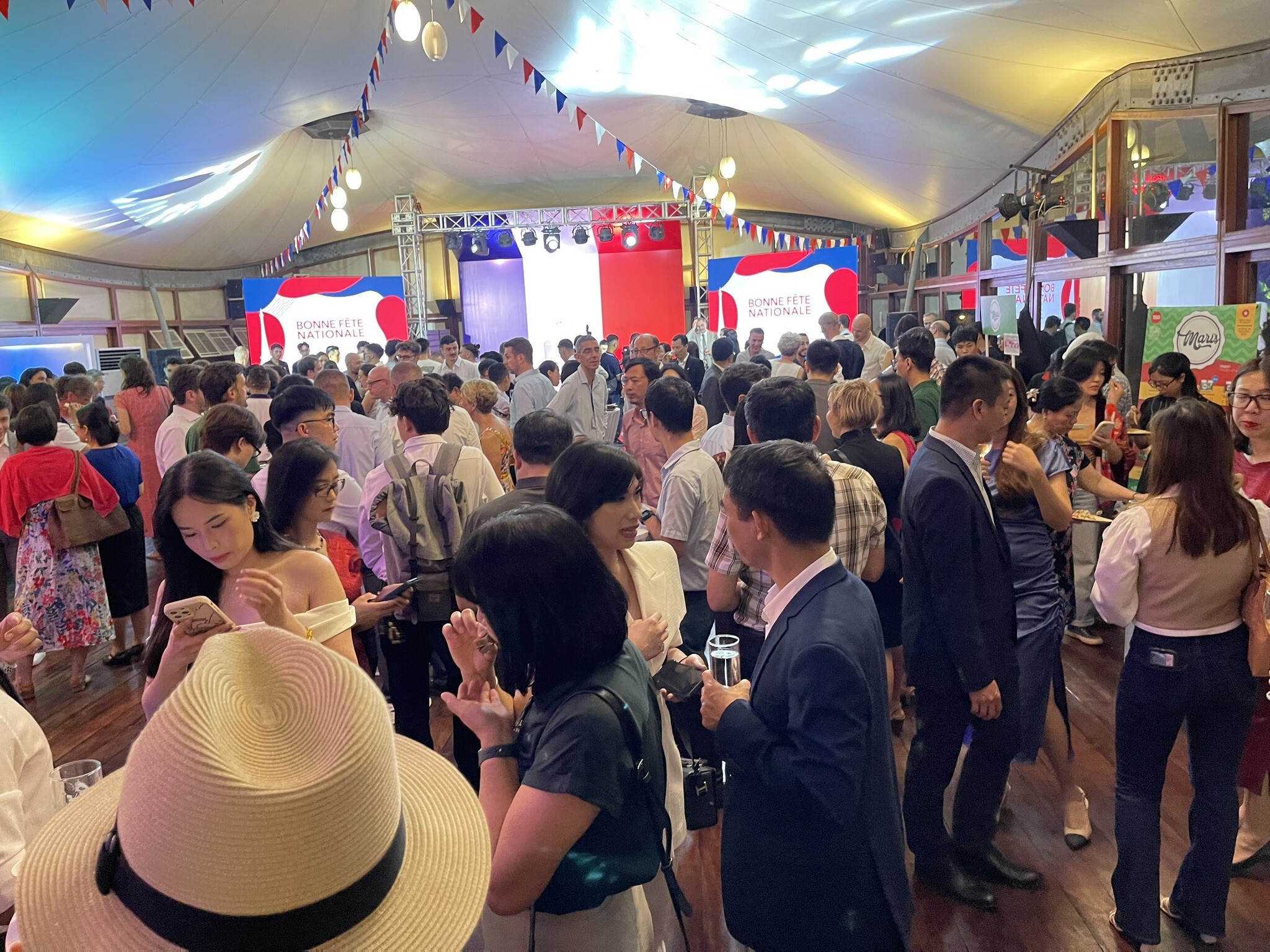 Q. WINERY SELECTION VIỆT NAM 3