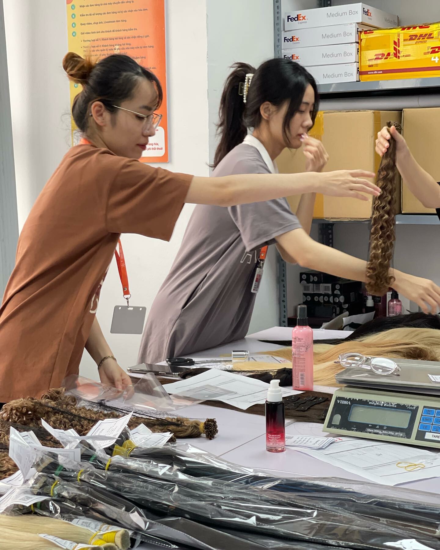 XUẤT NHẬP KHẨU E-HAIR VIETNAM 3