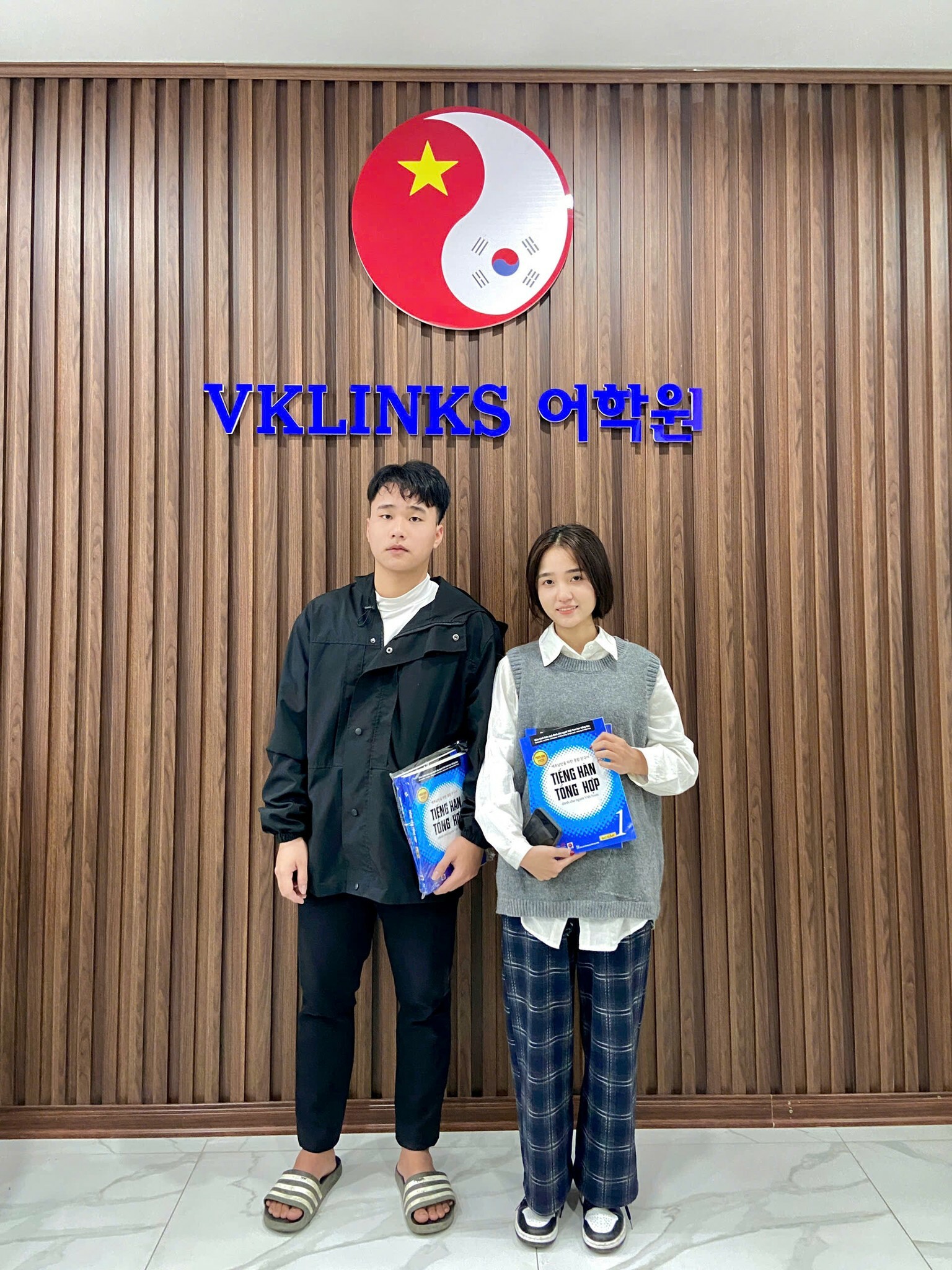 THƯƠNG MẠI VÀ DỊCH VỤ QUỐC TẾ VKLINKS 9