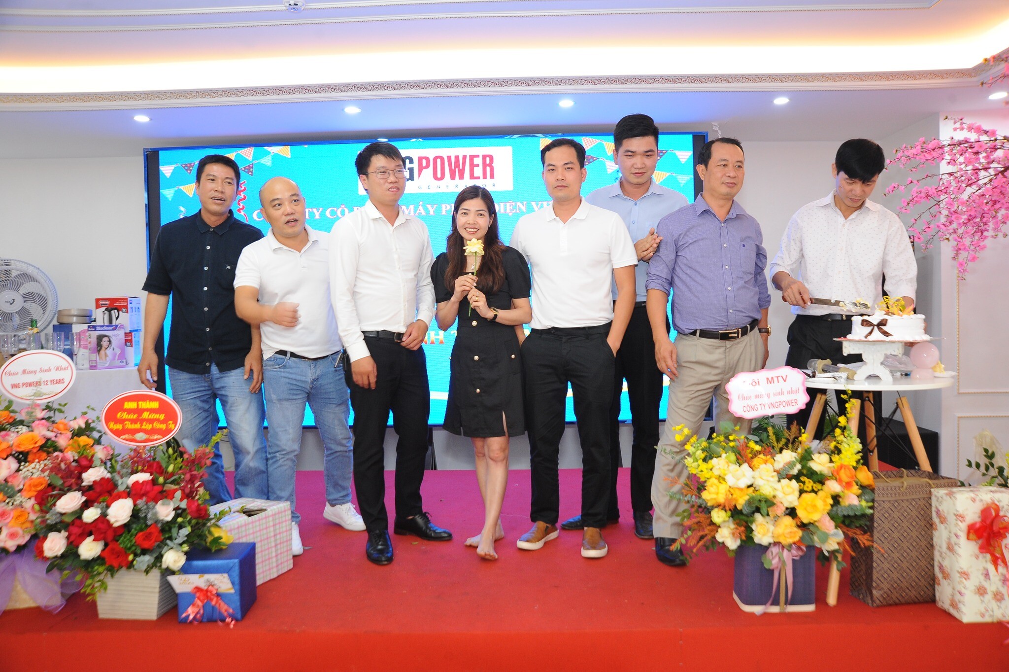 MÁY PHÁT ĐIỆN VIỆT NHẬT 7