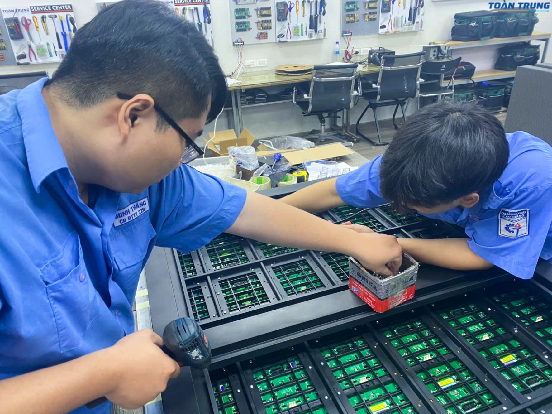 Điện Tử Viễn Thông Toàn Trung 7