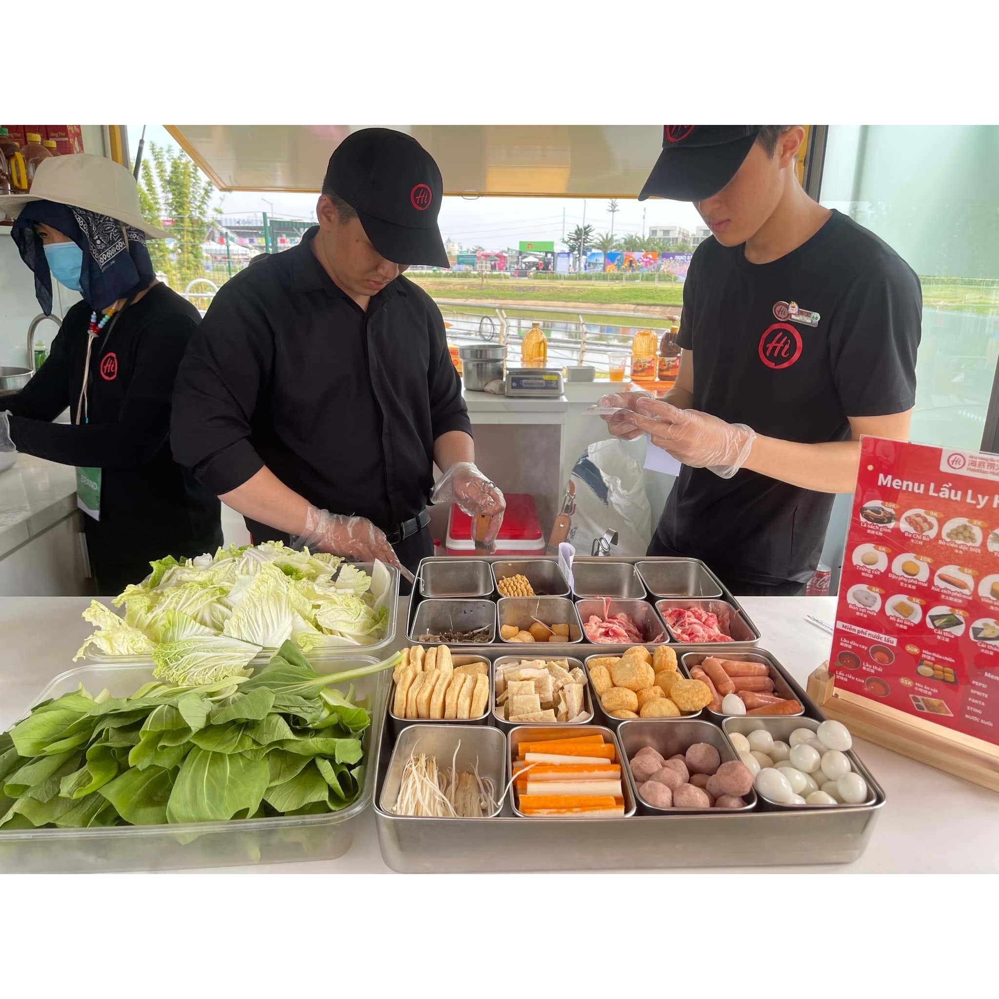 Hai di lao Holdings - Nhà hàng lẩu Haidilao 9