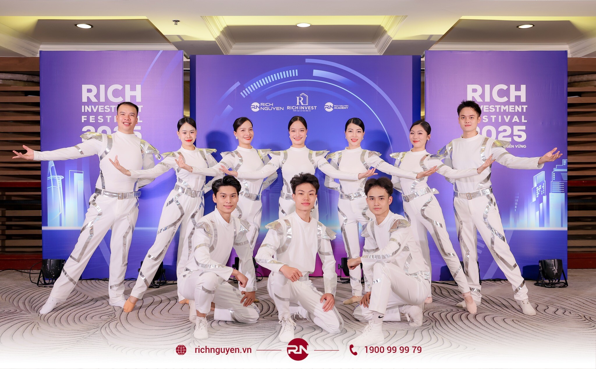 Rich Nguyen Academy 8