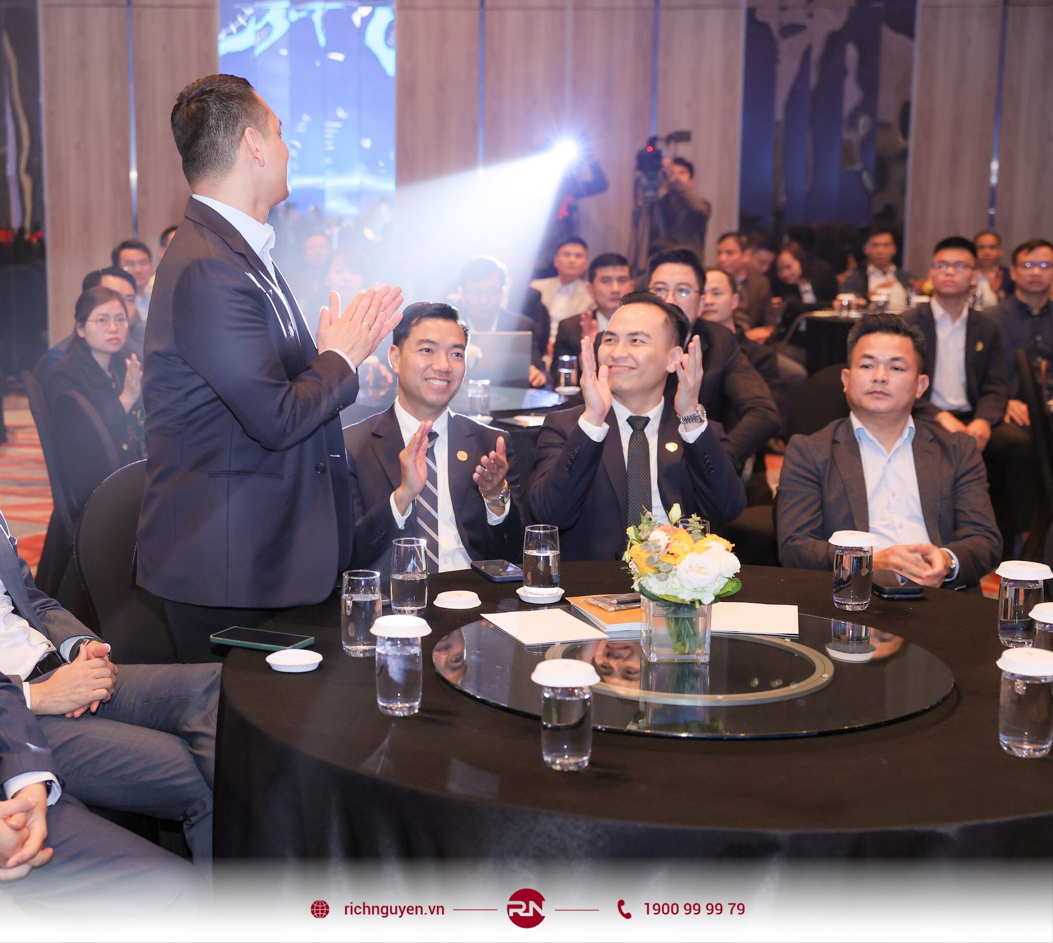 Rich Nguyen Academy 12