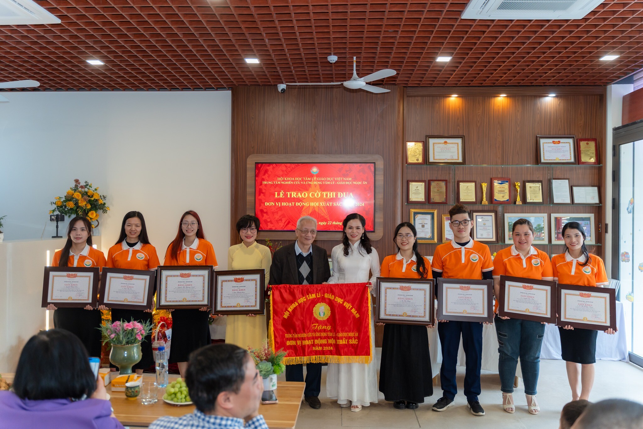 Giáo dục Ngọc Ân 4