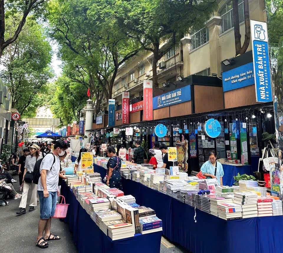 Công ty cổ phần truyền thông Trạm đọc 5