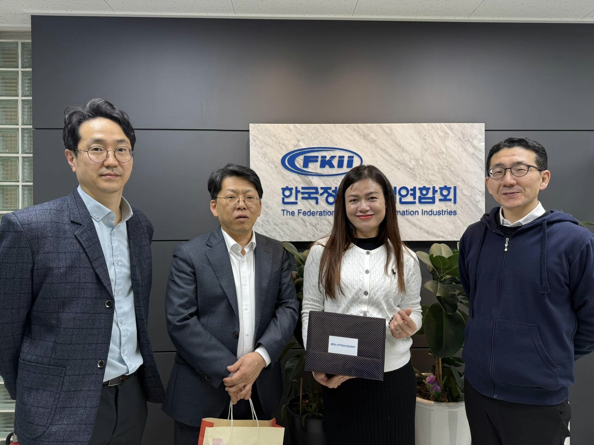 Hiệp hội Phần mềm và Dịch vụ CNTT Việt Nam – VINASA 8