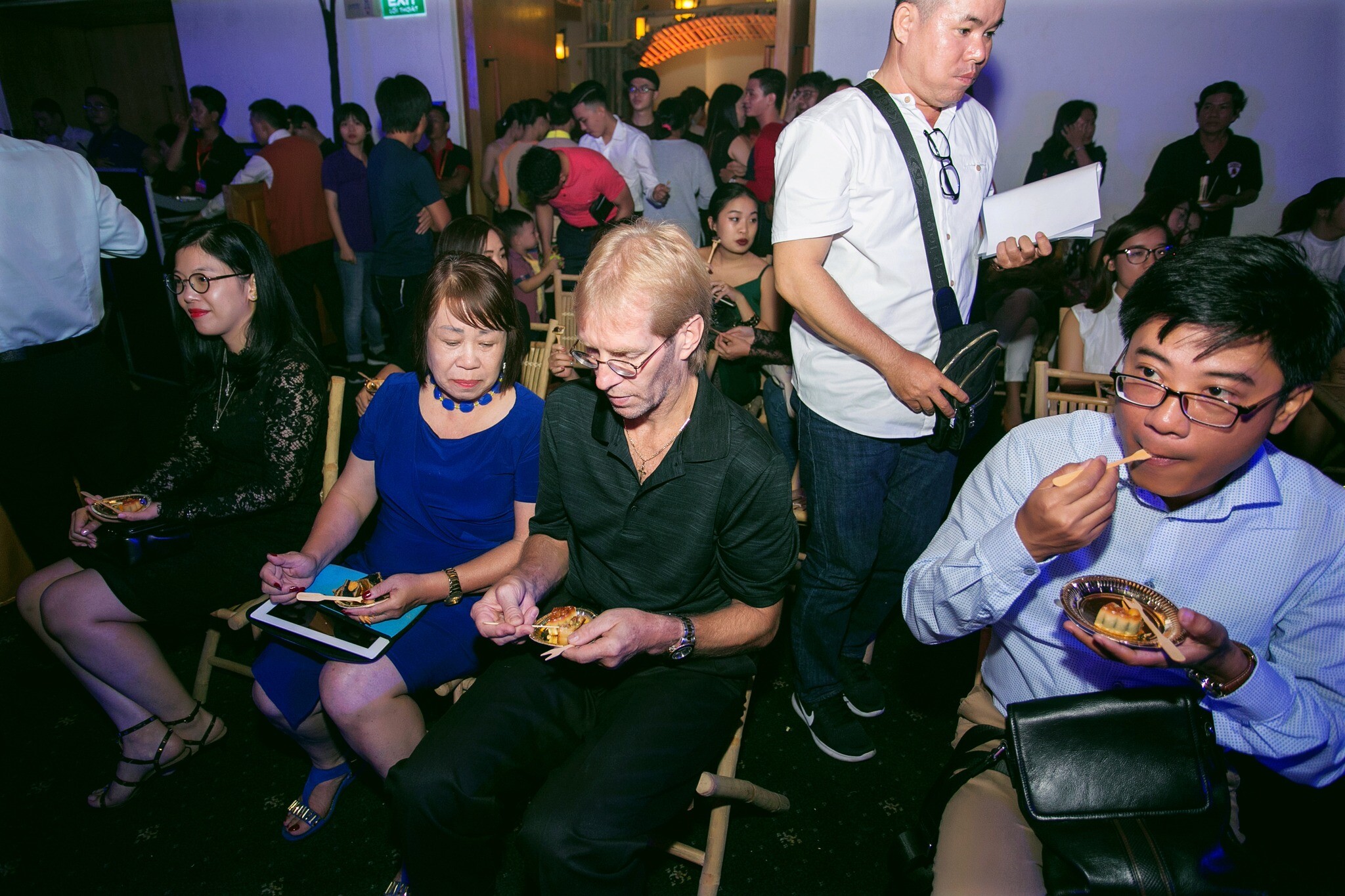 Dịch Vụ Thương Mại Và Đầu Tư Nhật Nguyệt 4