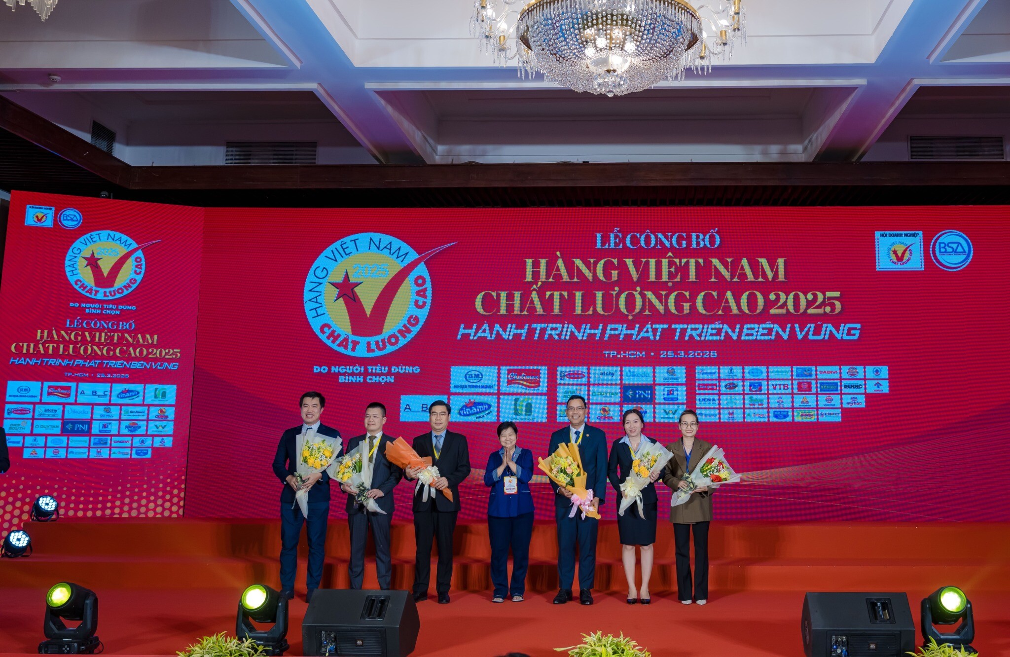 Hàng Việt Nam Chất Lượng Cao Tp.HCM 3