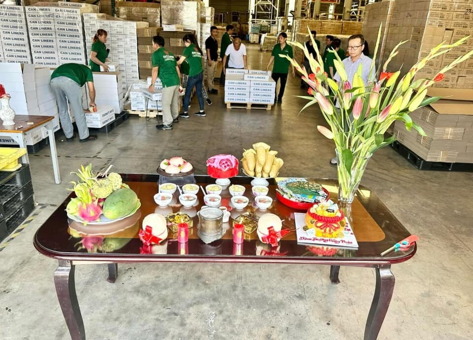 SẢN XUẤT CÔNG NGHIỆP QUỐC TẾ ĐẠT THÀNH 6