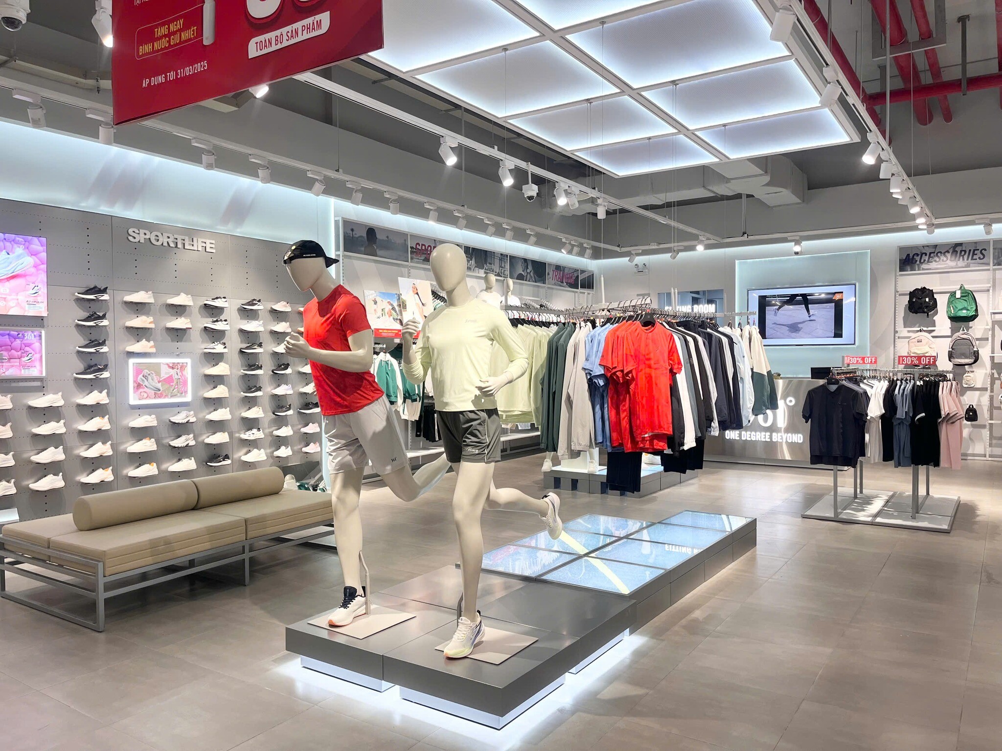 361 VIỆT NAM - One Degree Beyond 6