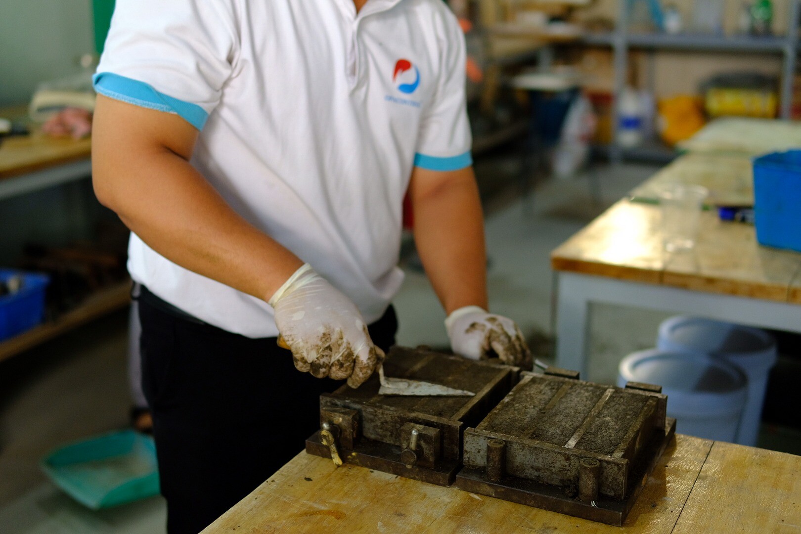 Chứng Nhận Và Thử Nghiệm OPACONTROL 8