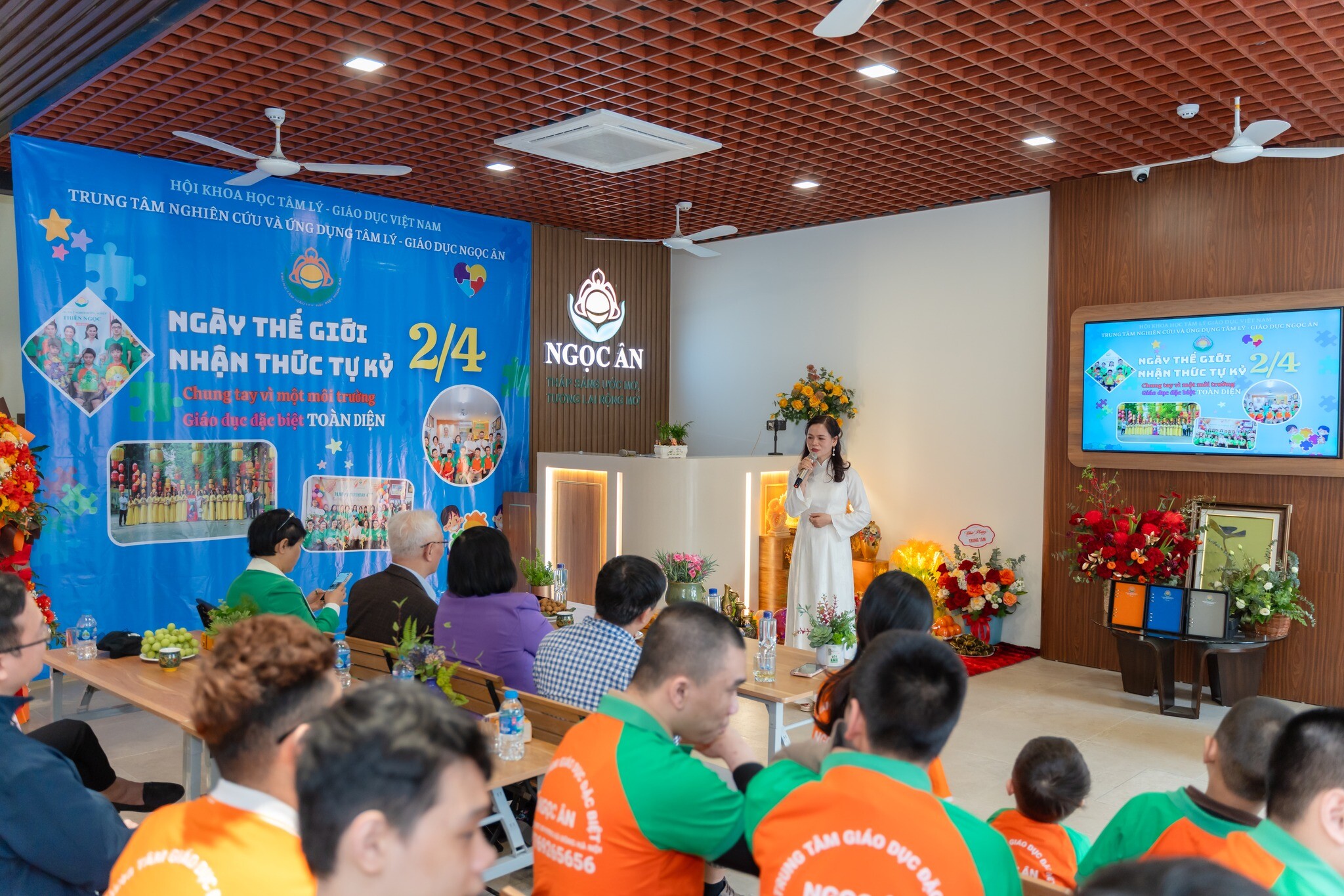 Giáo dục Ngọc Ân 12