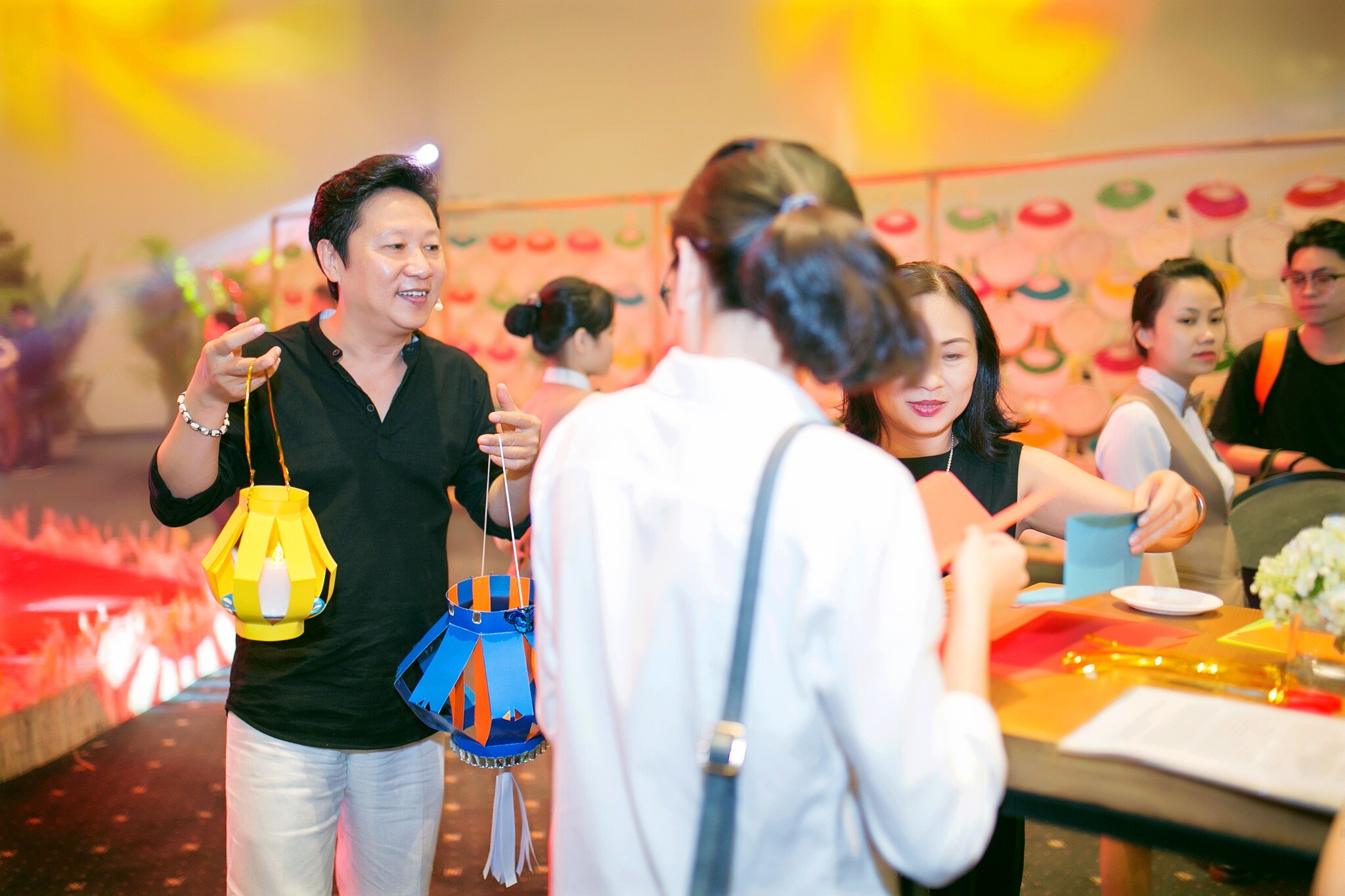 Dịch Vụ Thương Mại Và Đầu Tư Nhật Nguyệt 3