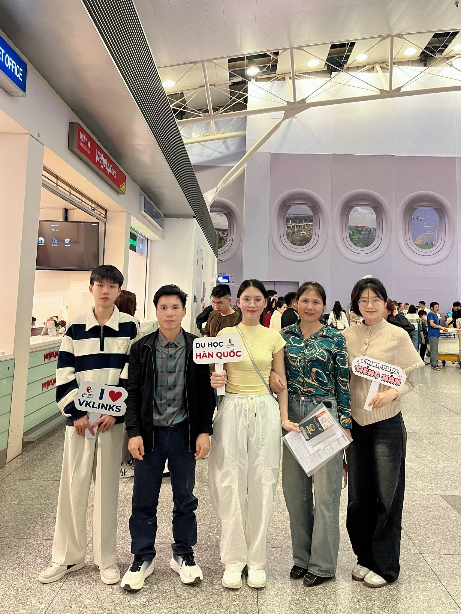 THƯƠNG MẠI VÀ DỊCH VỤ QUỐC TẾ VKLINKS 14