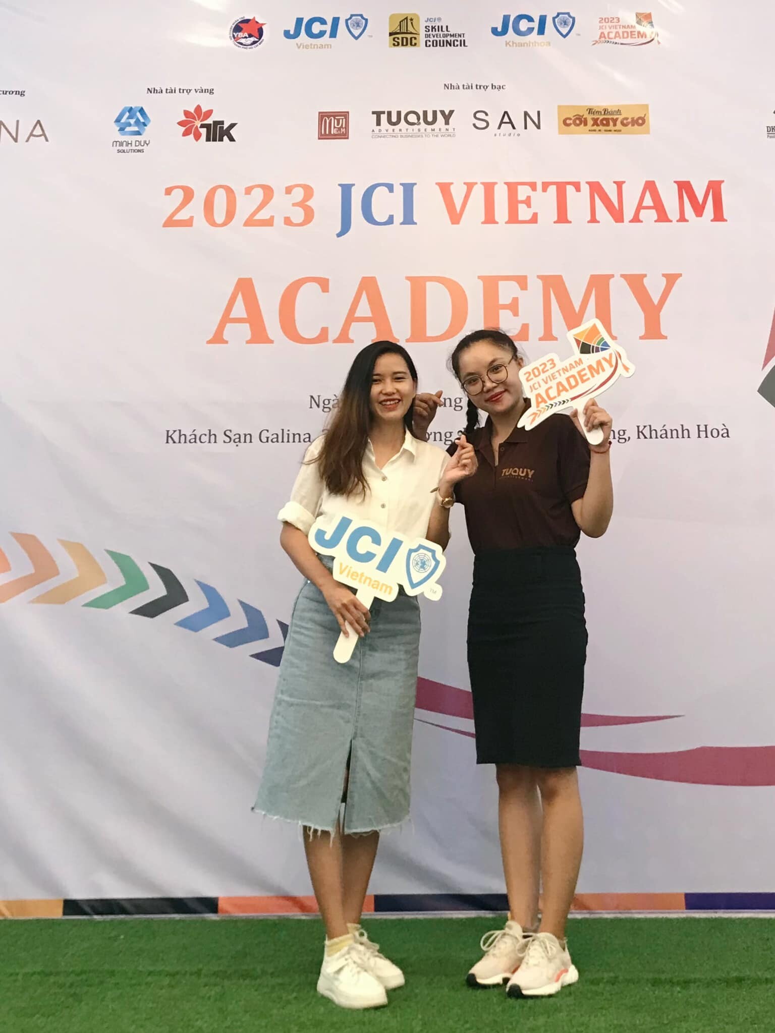 Quảng Cáo TỨ QUÝ 3