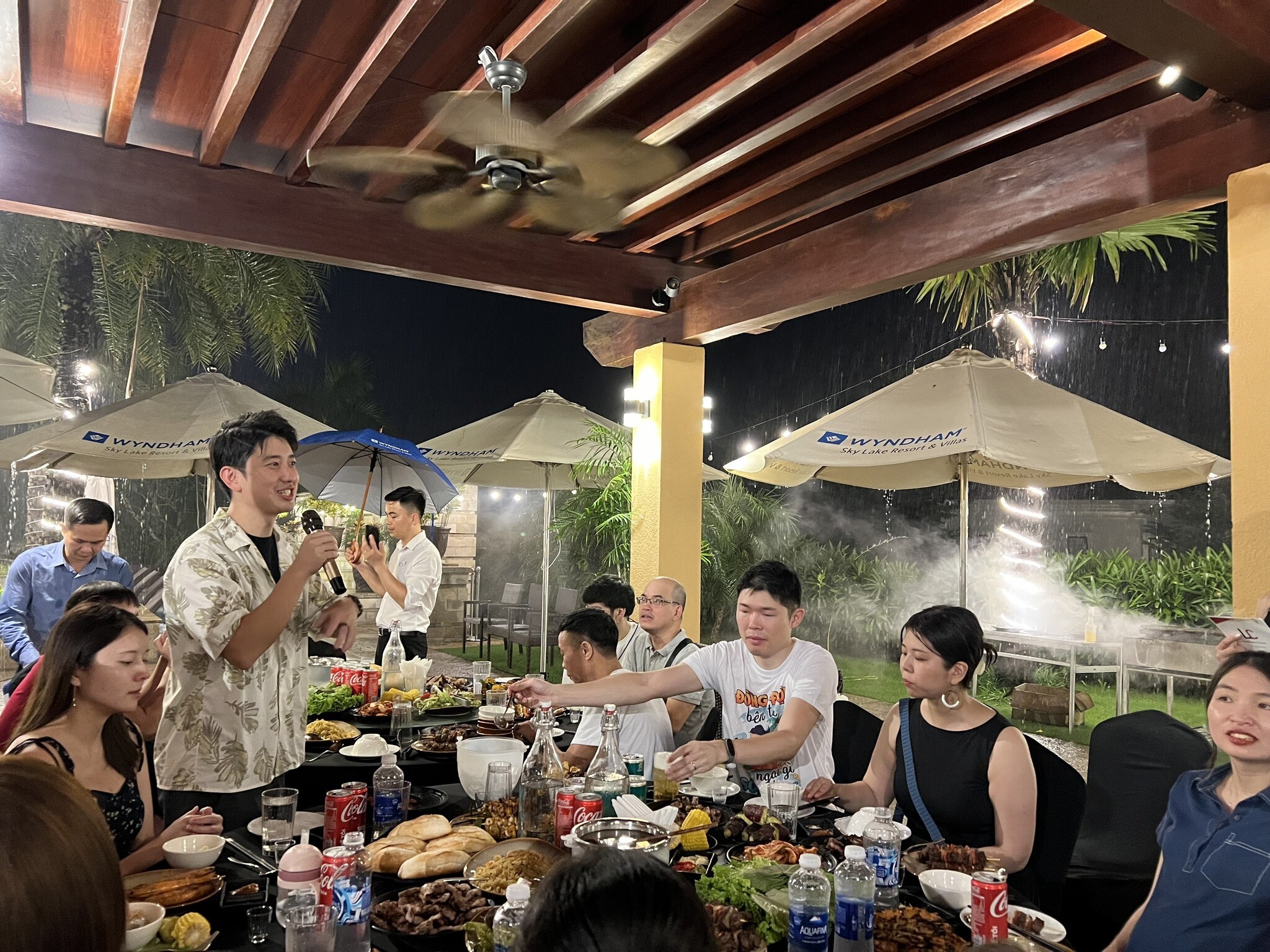 LEVERAGES CAREER VIỆT NAM 8