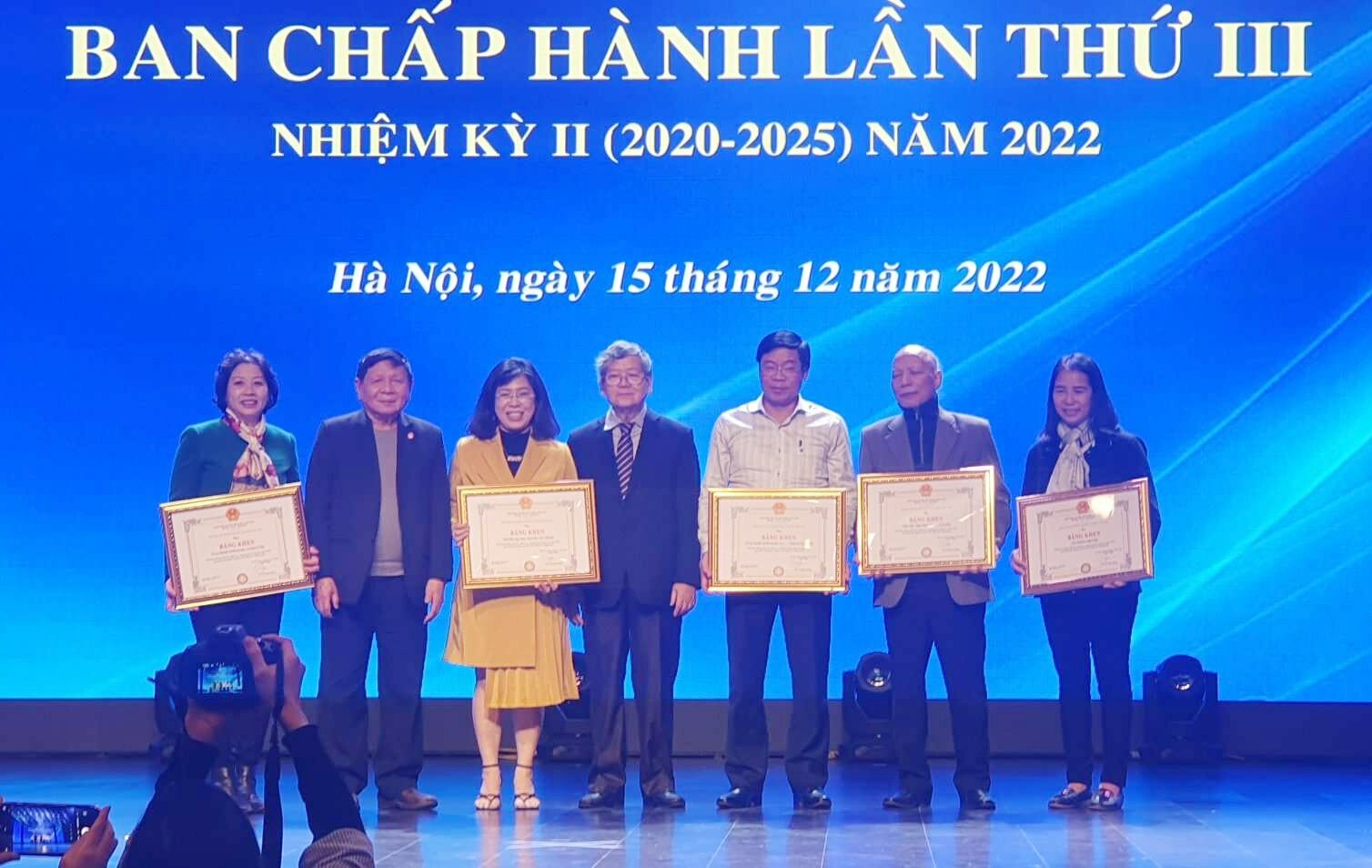 Viện Xúc Tiến Phát Triển Giáo Dục 7