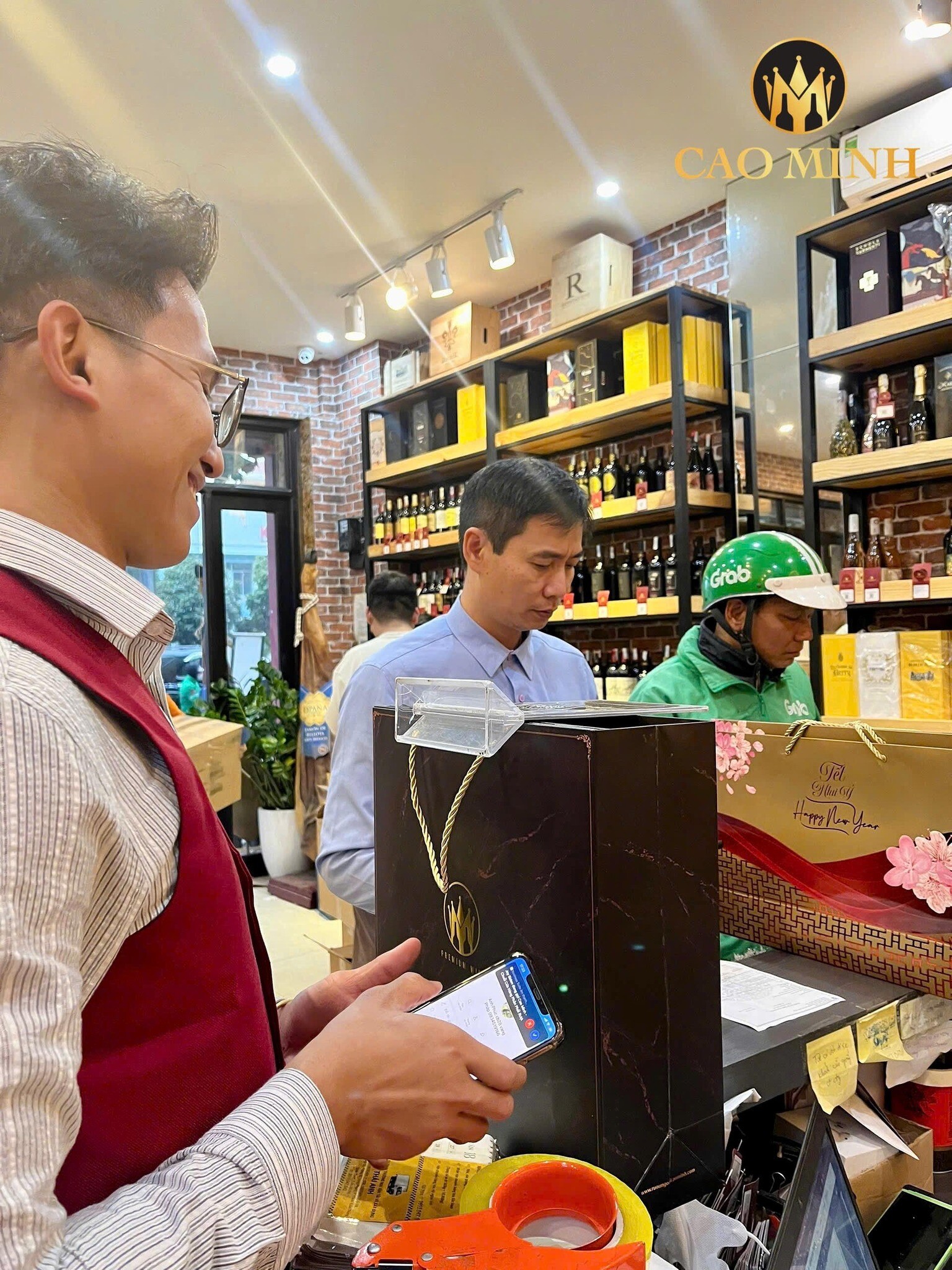 CÔNG TY TNHH THƯƠNG MẠI DỊCH VỤ QUỐC TẾ CAO MINH 1