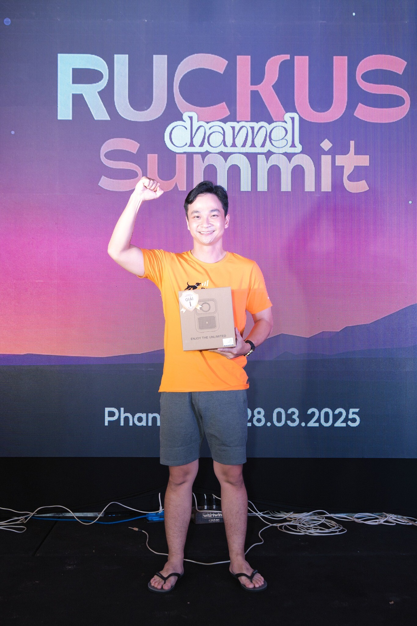 Công Nghệ - TV - TM Đông Quân 4