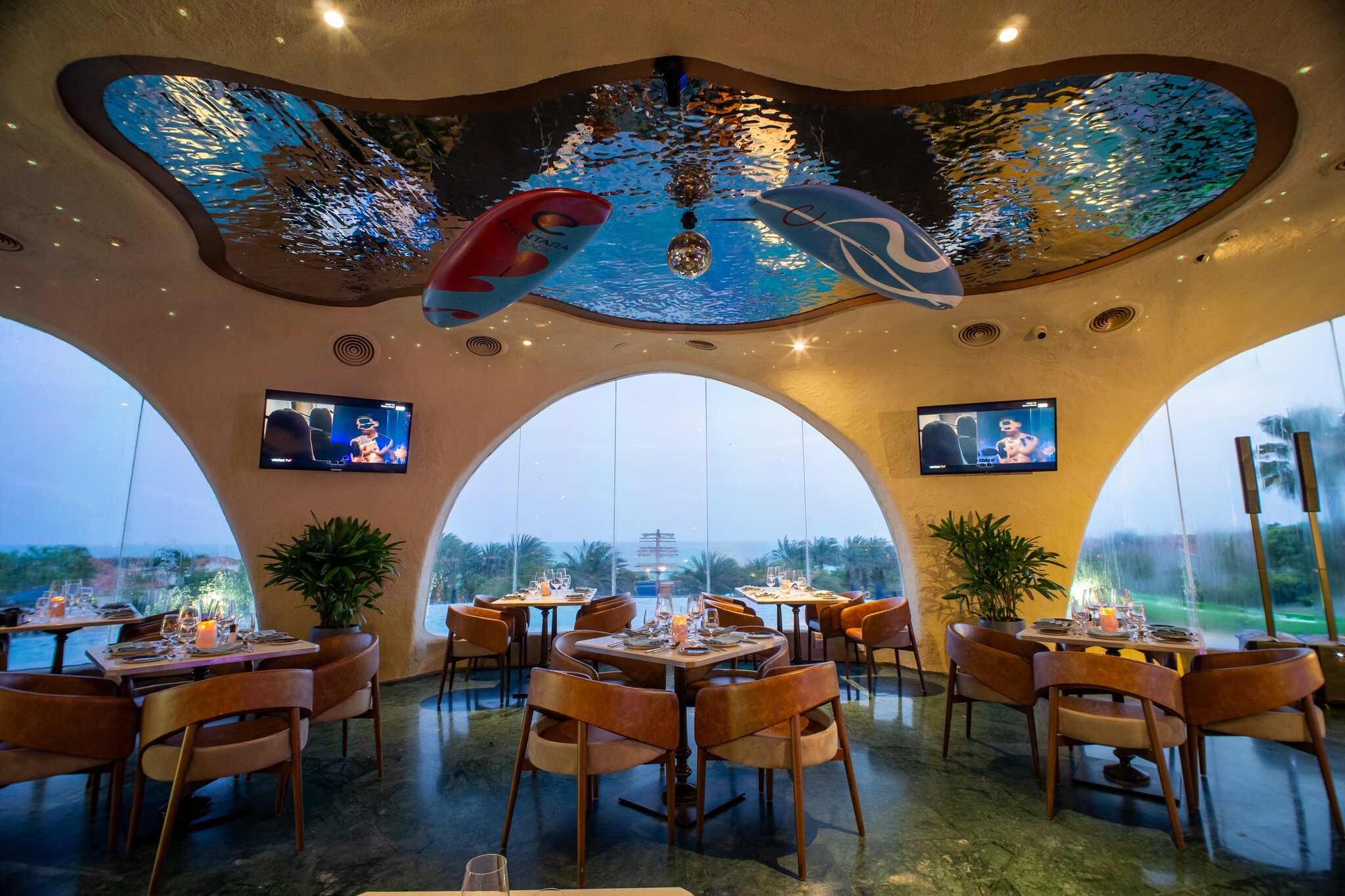 Centara Mirage Resort Mui Ne 8