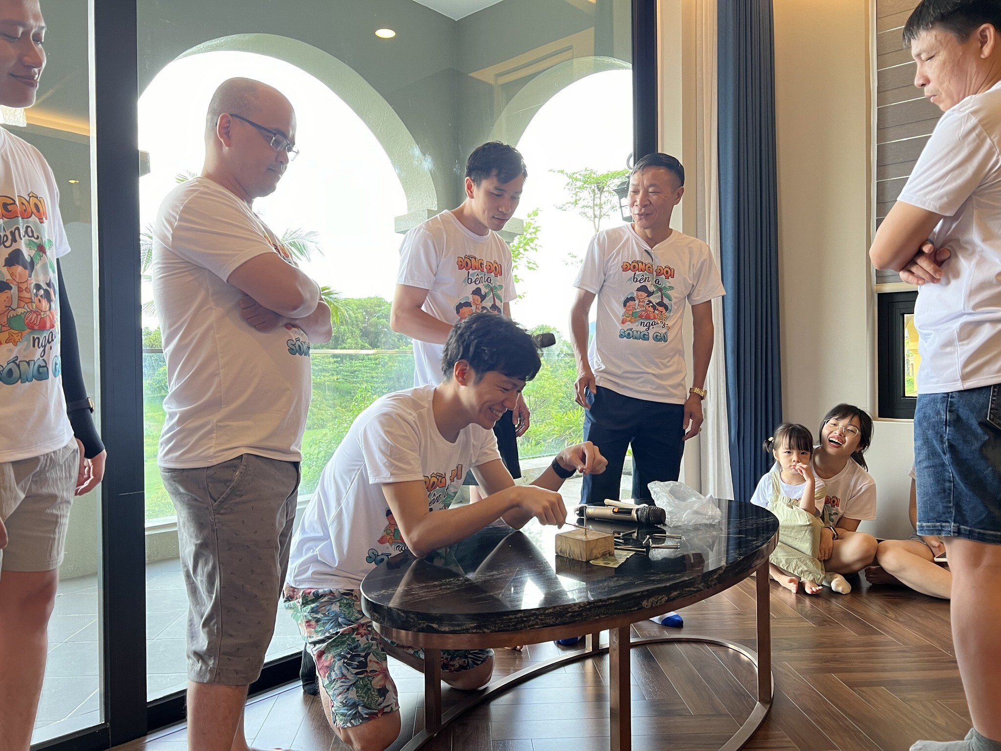 LEVERAGES CAREER VIỆT NAM 1