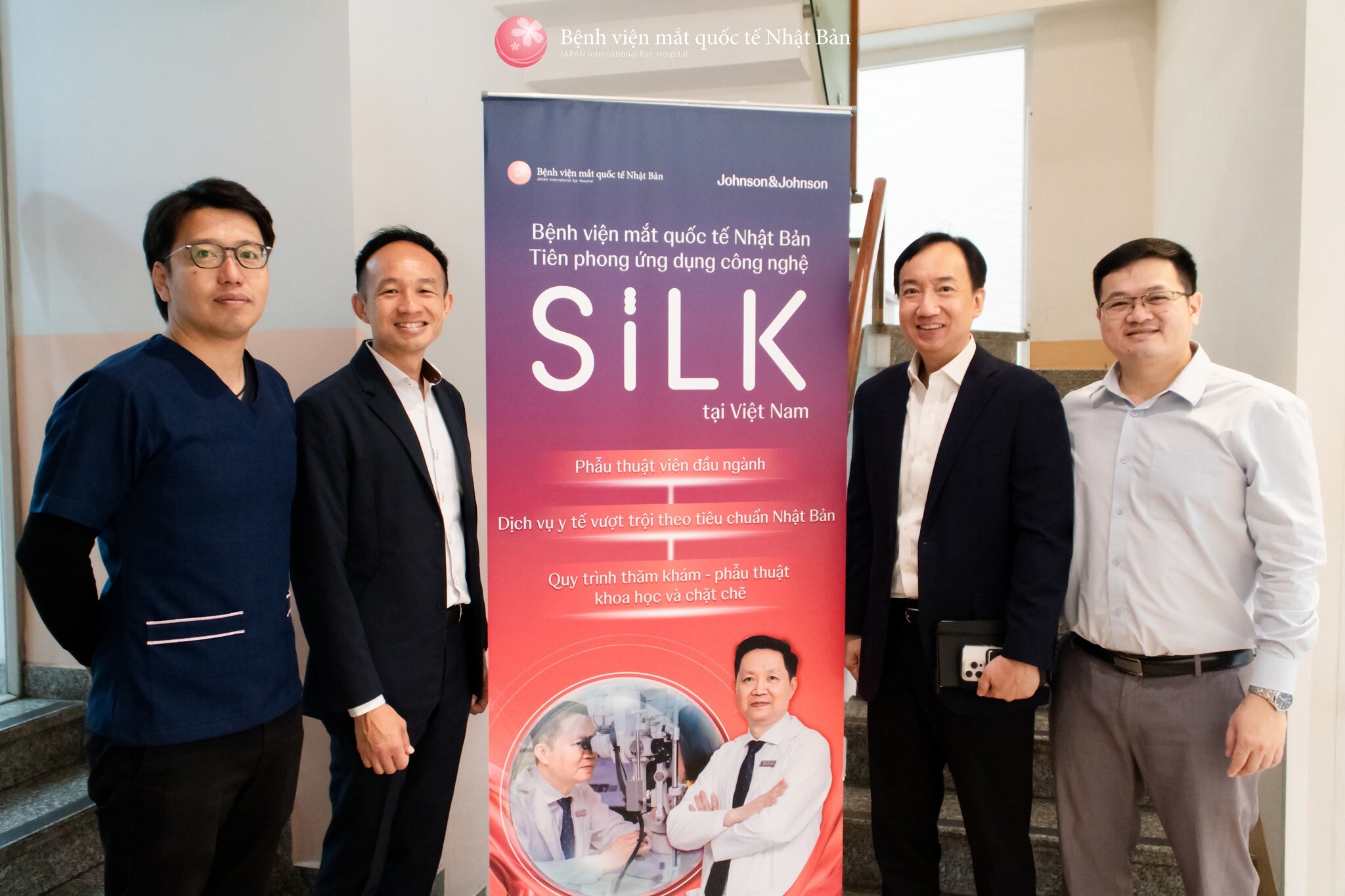Bệnh viện mắt quốc tế Nhật Bản 10