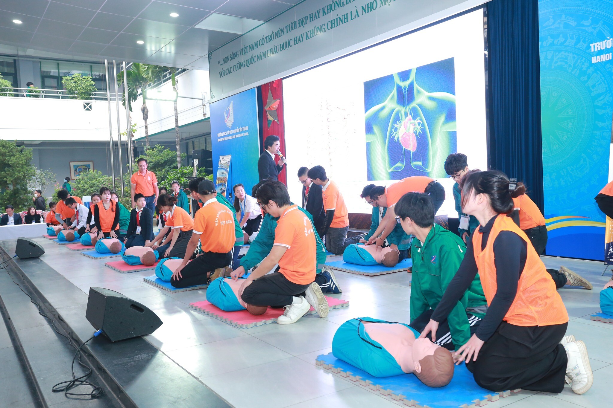 Viện Khoa Học An Toàn Việt Nam 11