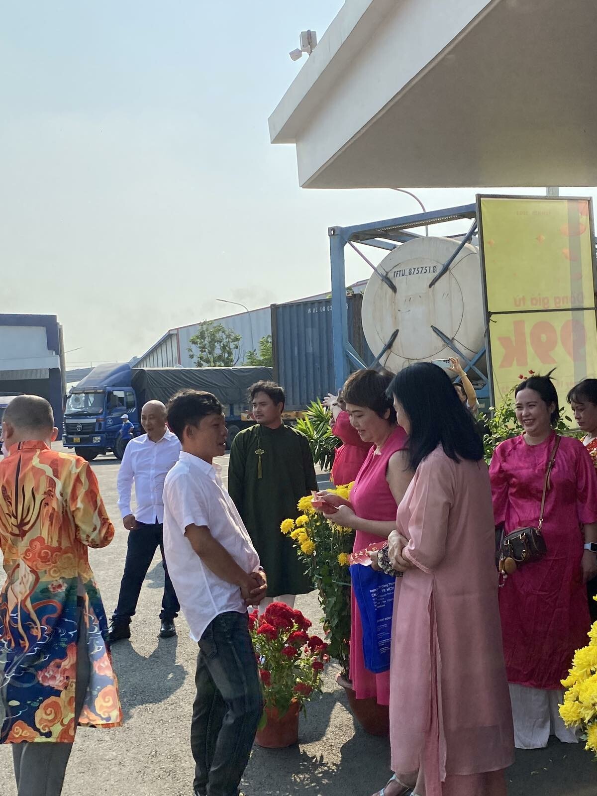 XUẤT NHẬP KHẨU HÓA CHẤT TÂN PHÚ CƯỜNG 7