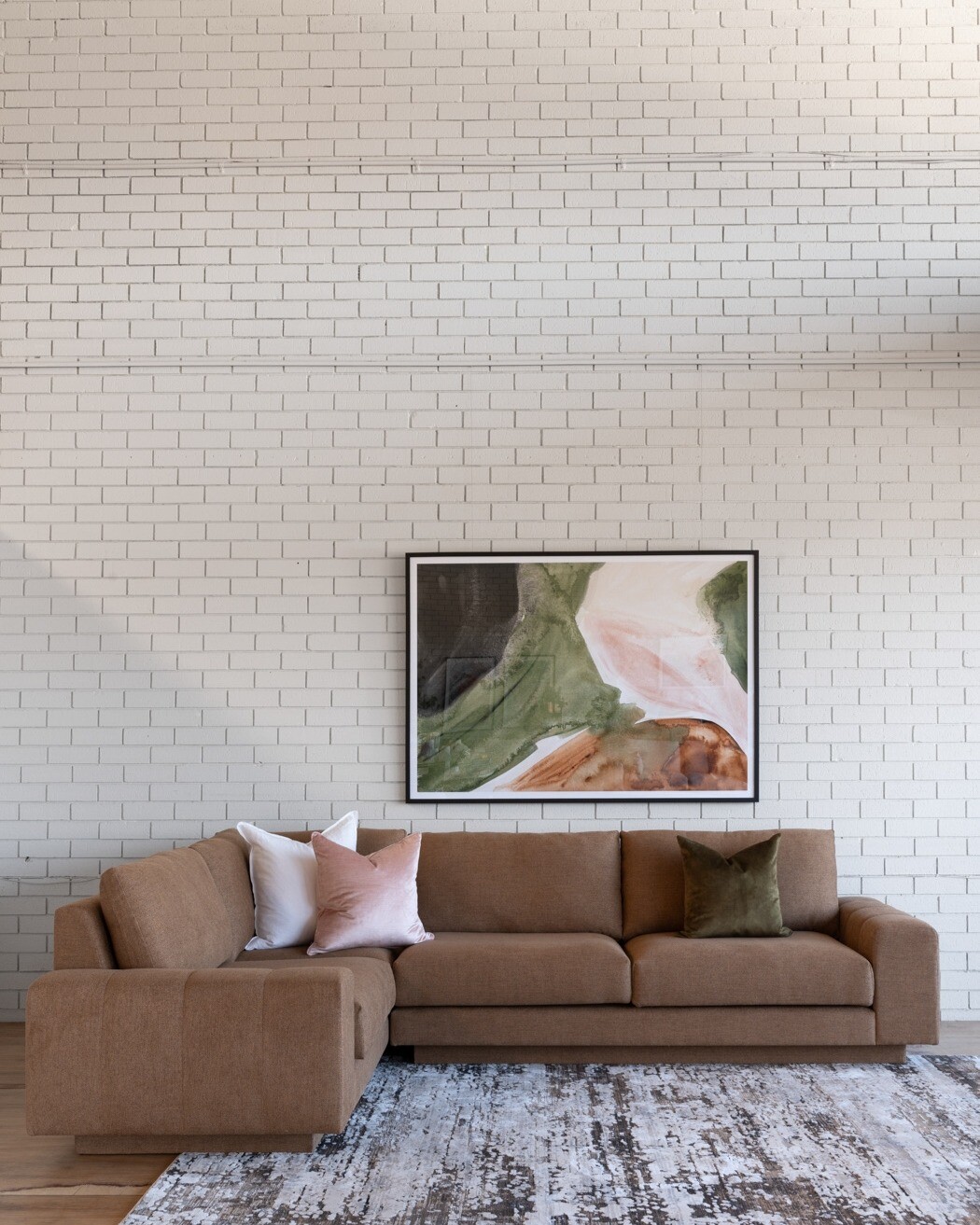 LIFESTYLE FURNITURE 9