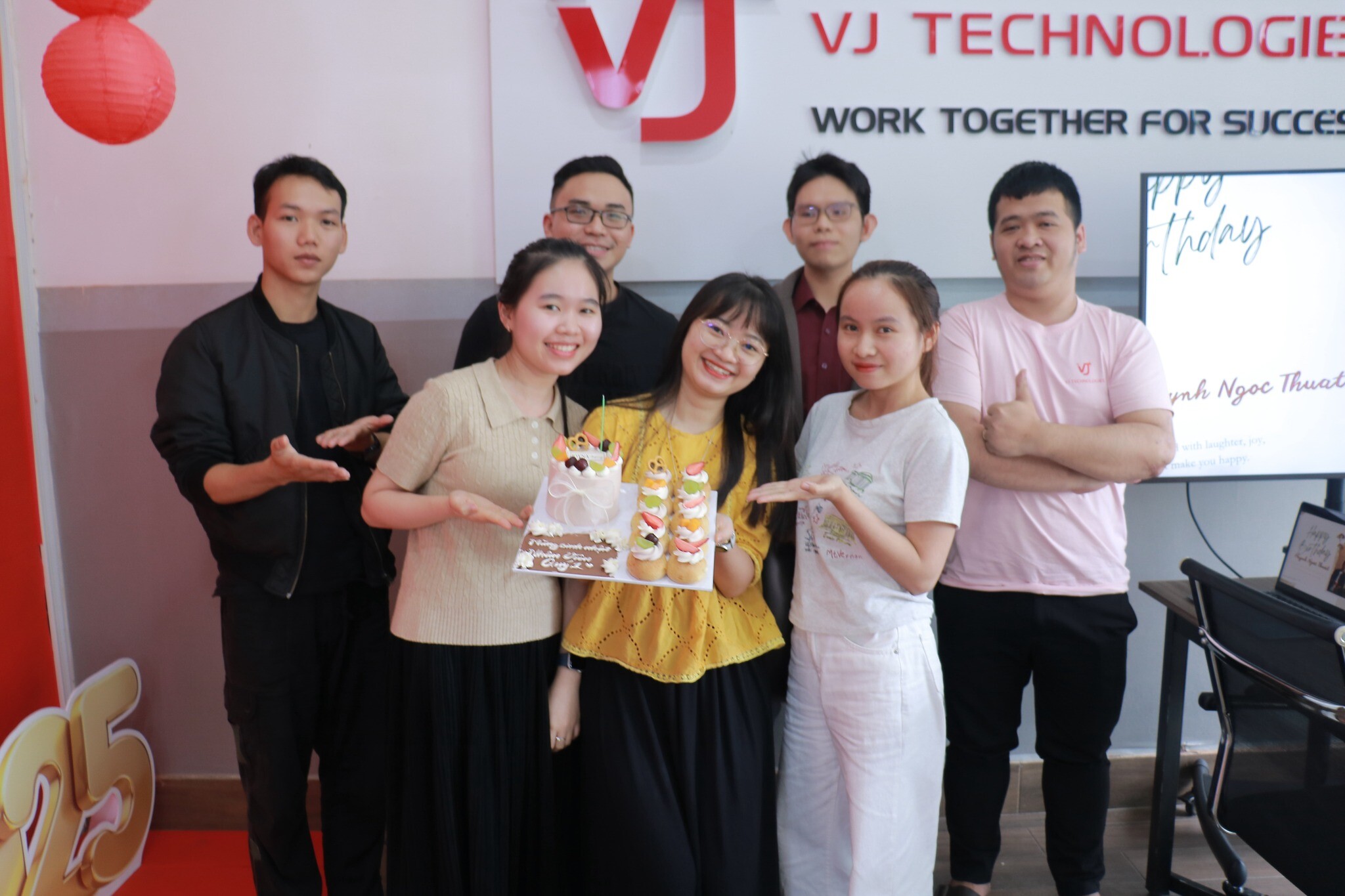 VJ TECHNOLOGIES 4