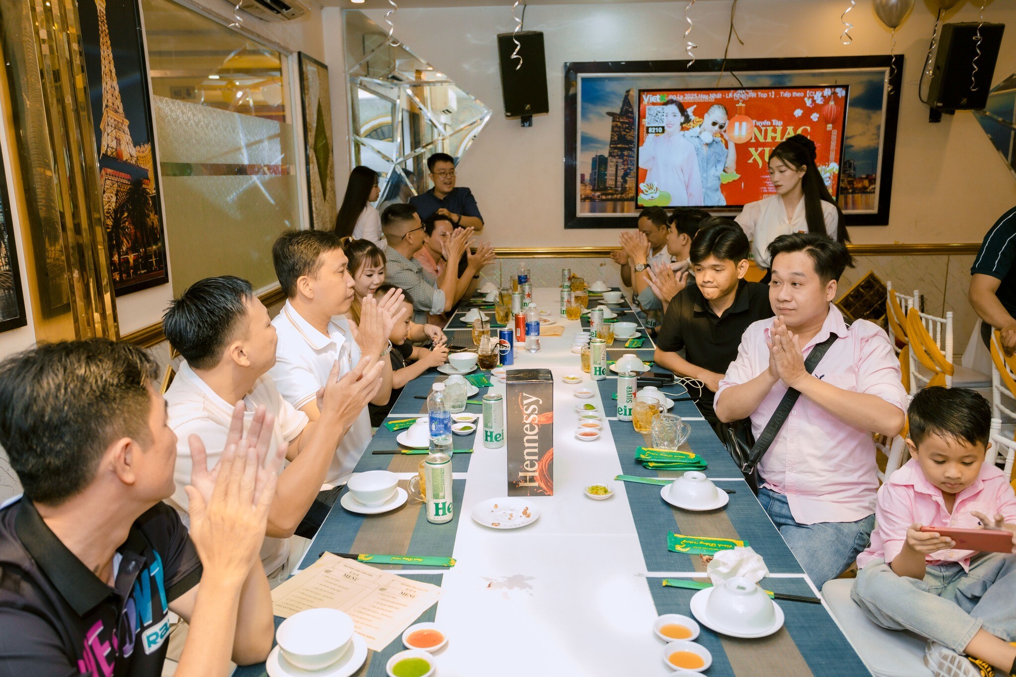 Thương Mại Đầu Tư Quốc Tế Thiên Ý 8