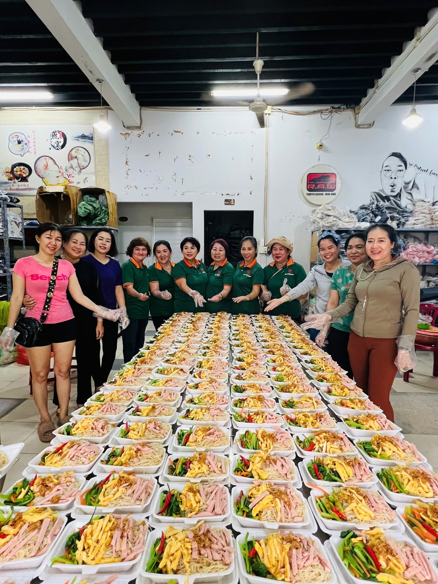 SẢN XUẤT CÔNG NGHIỆP QUỐC TẾ ĐẠT THÀNH 9